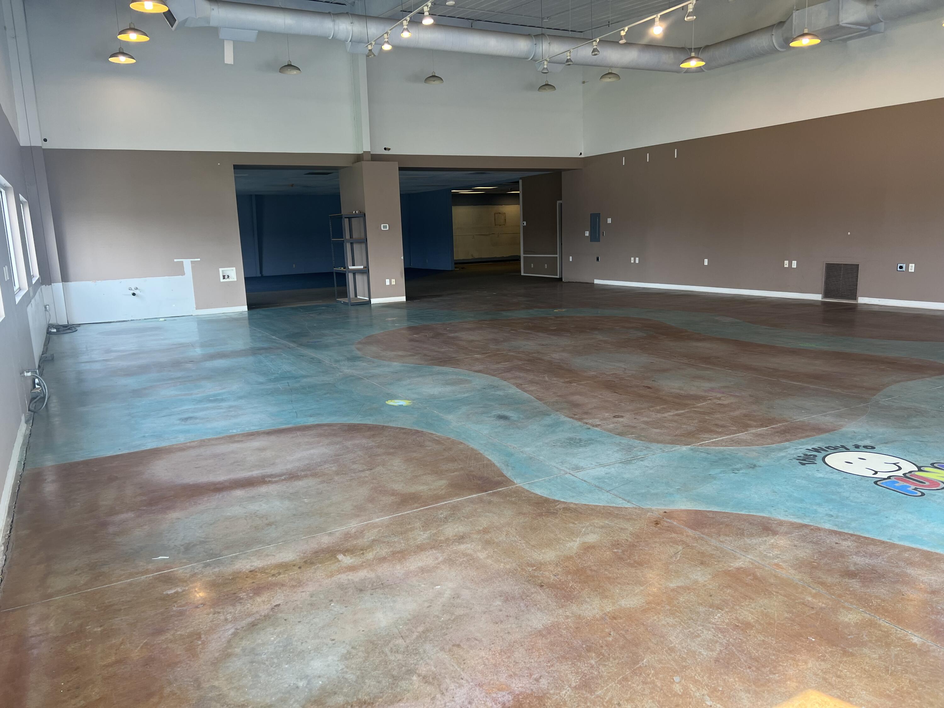 2714 Main Avenue Property Photo 6