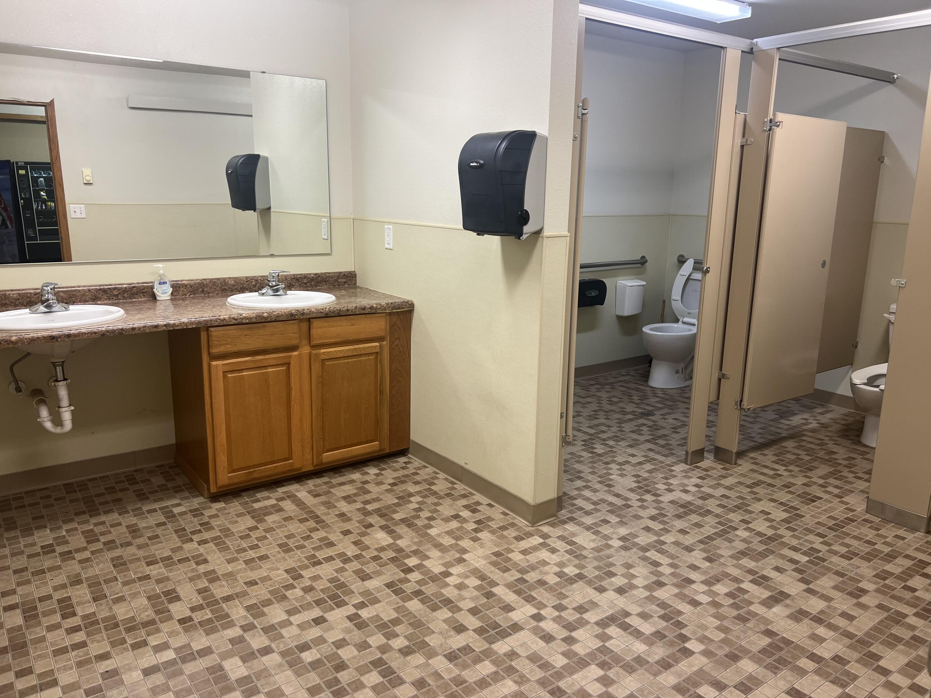 2714 Main Avenue Property Photo 15