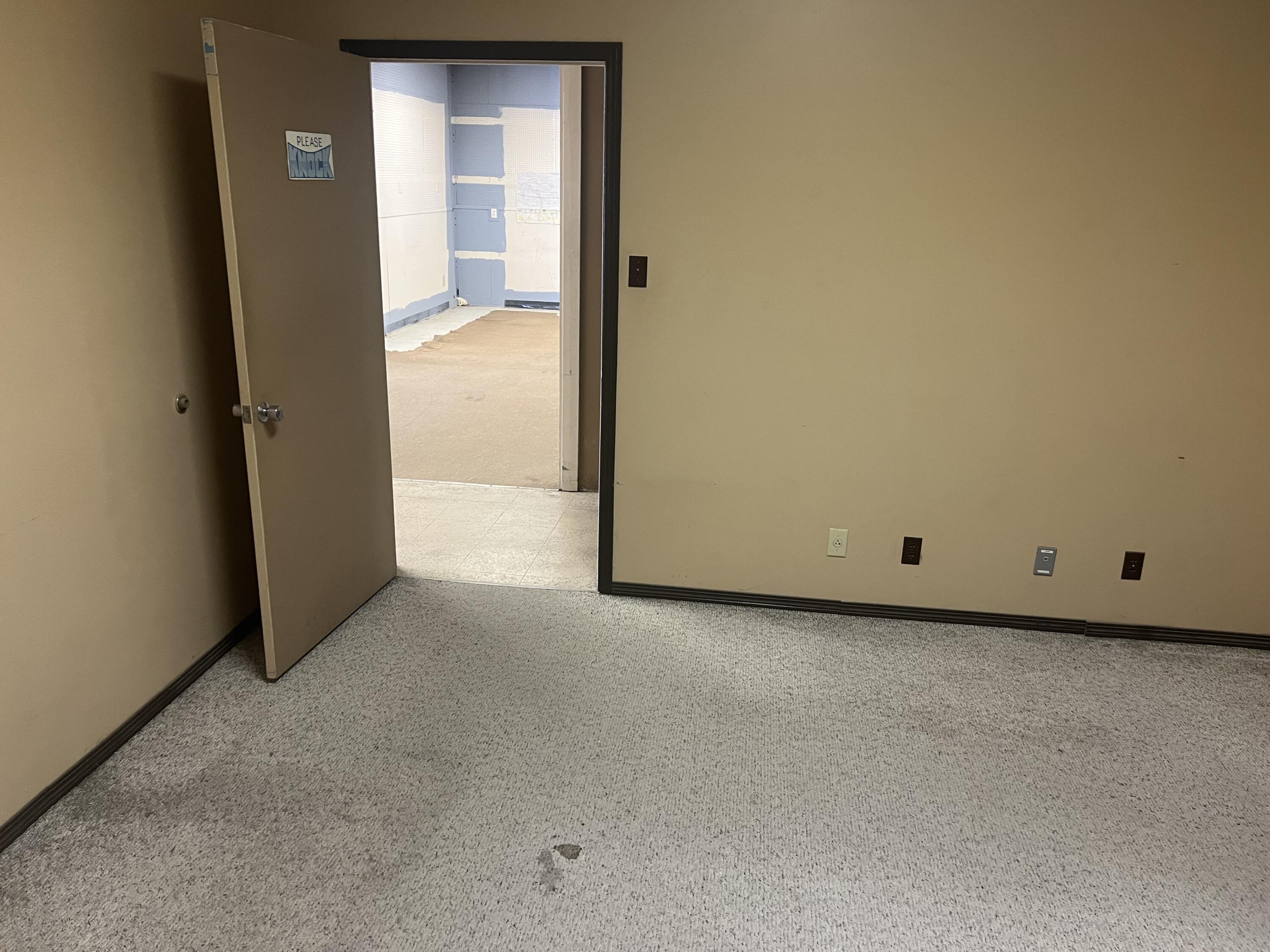 2714 Main Avenue Property Photo 19