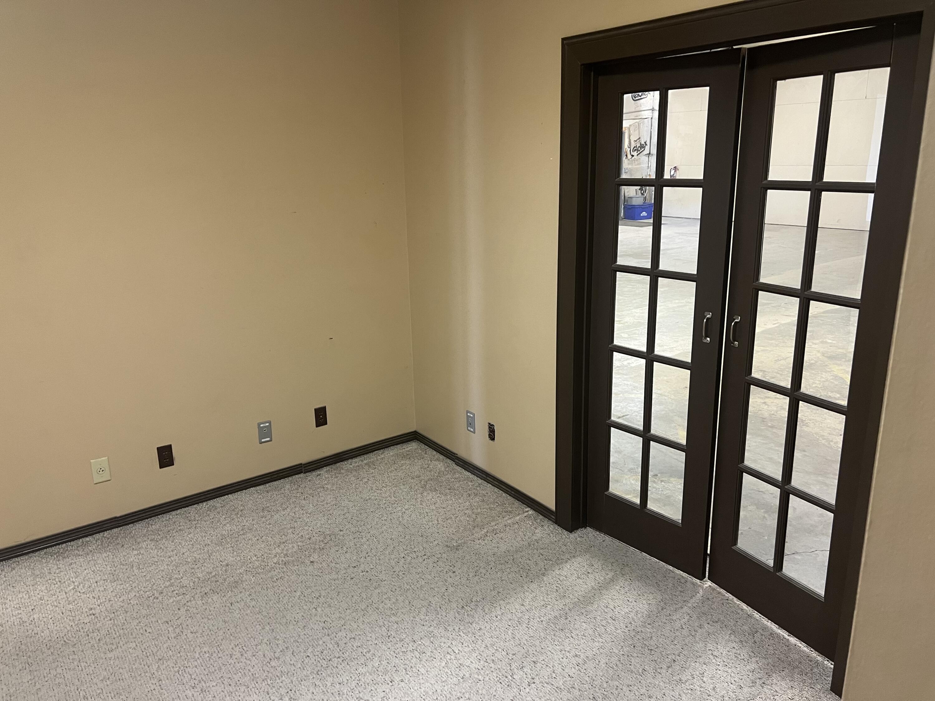 2714 Main Avenue Property Photo 20