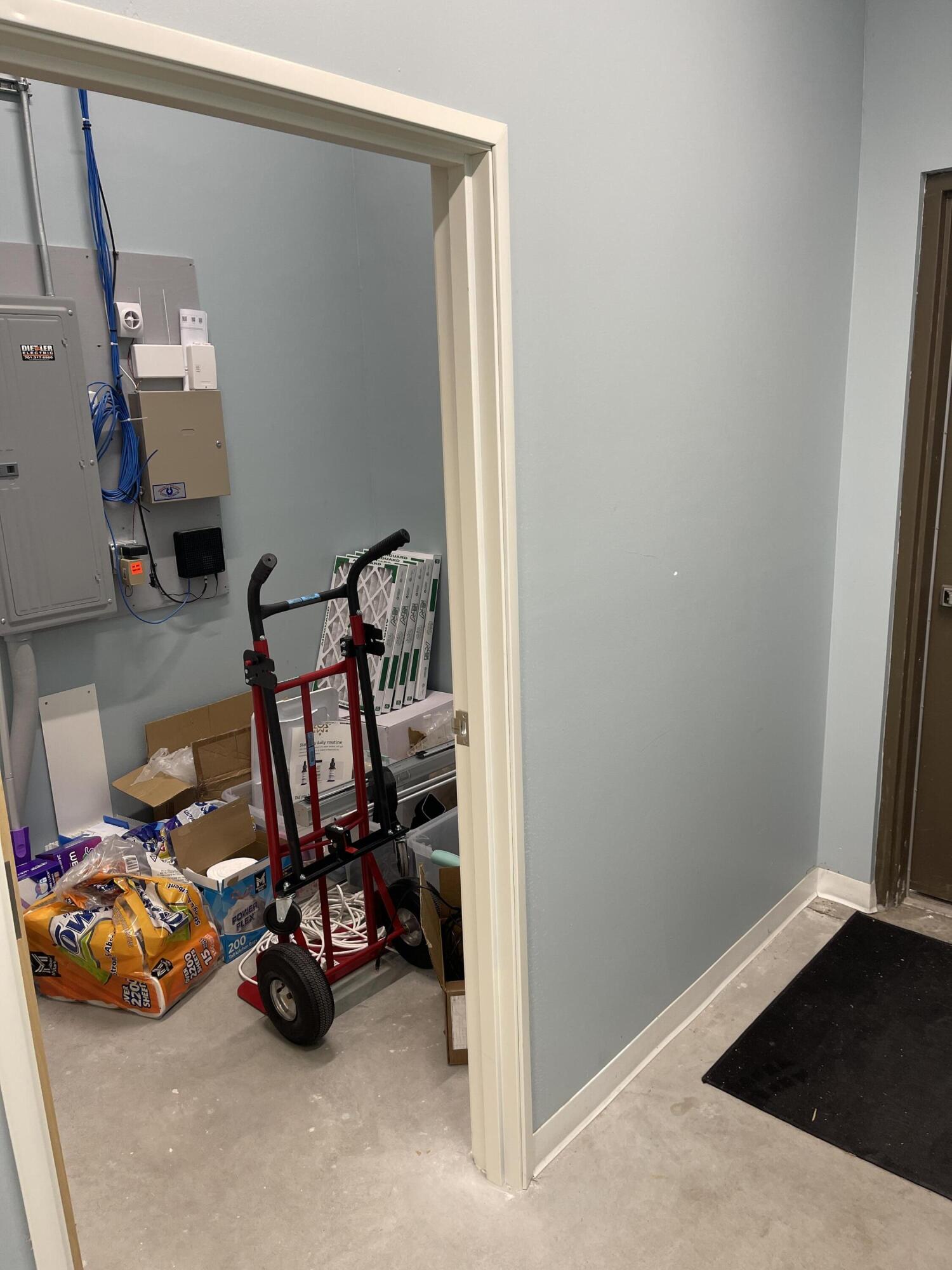 2990 32nd Ave S Property Photo 7