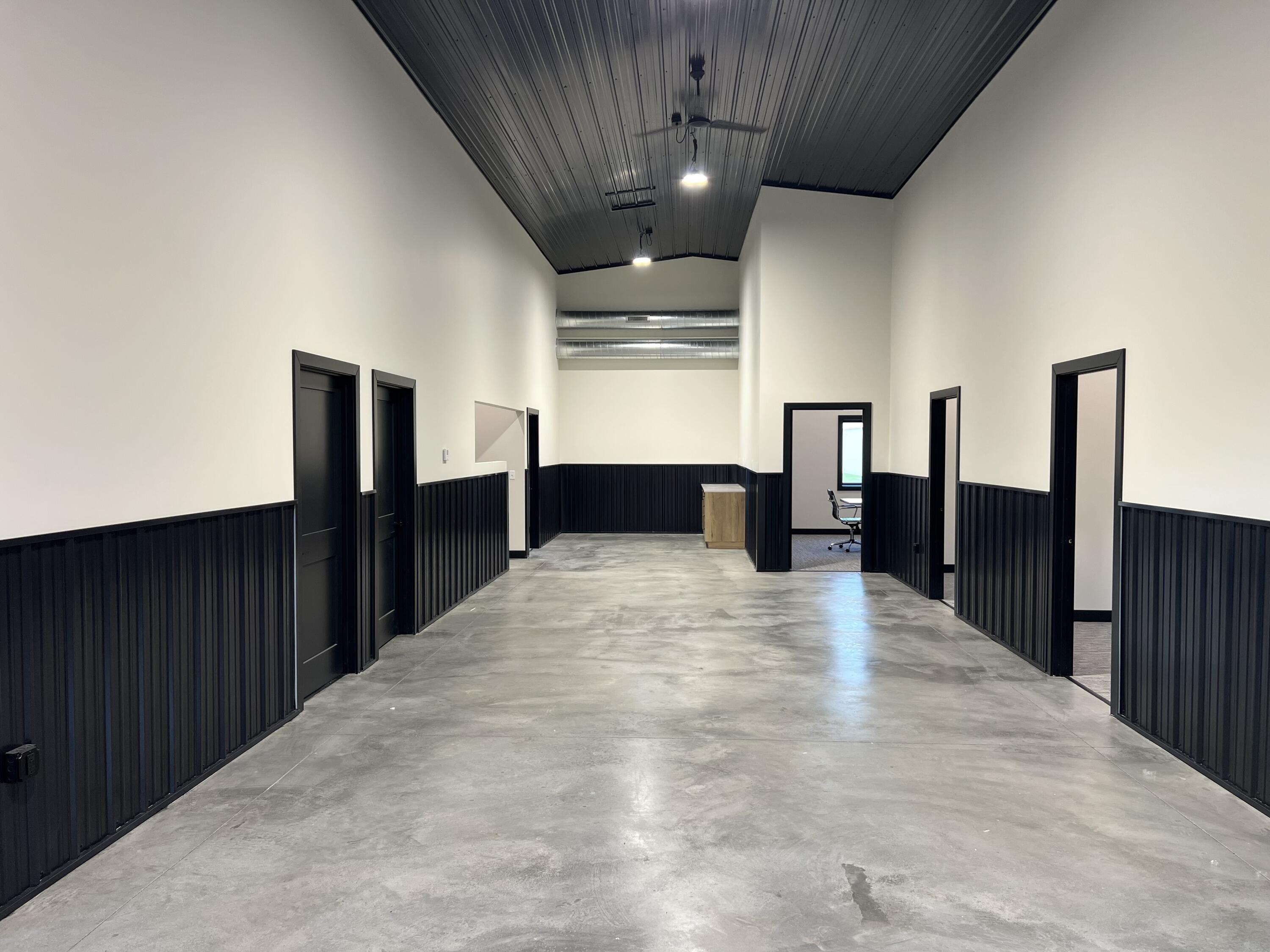 1541 Hartford St Property Photo 5