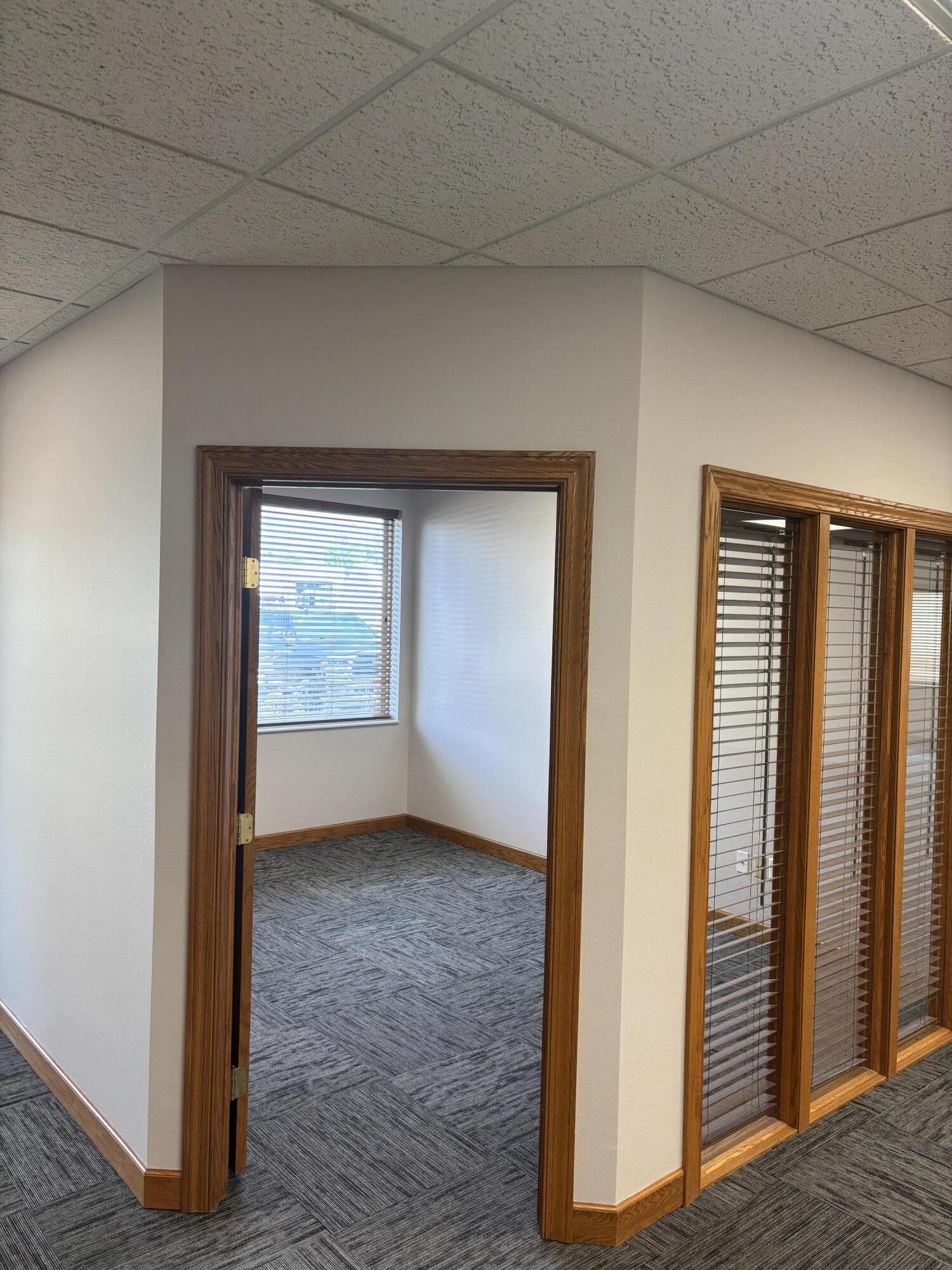 4612 Amber Valley Parkway S Property Photo 5