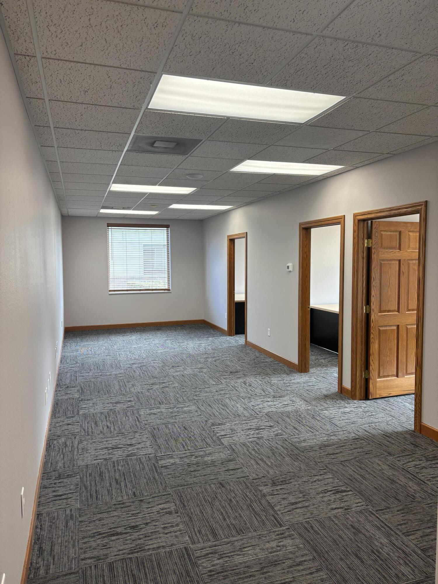 4612 Amber Valley Parkway S Property Photo 8