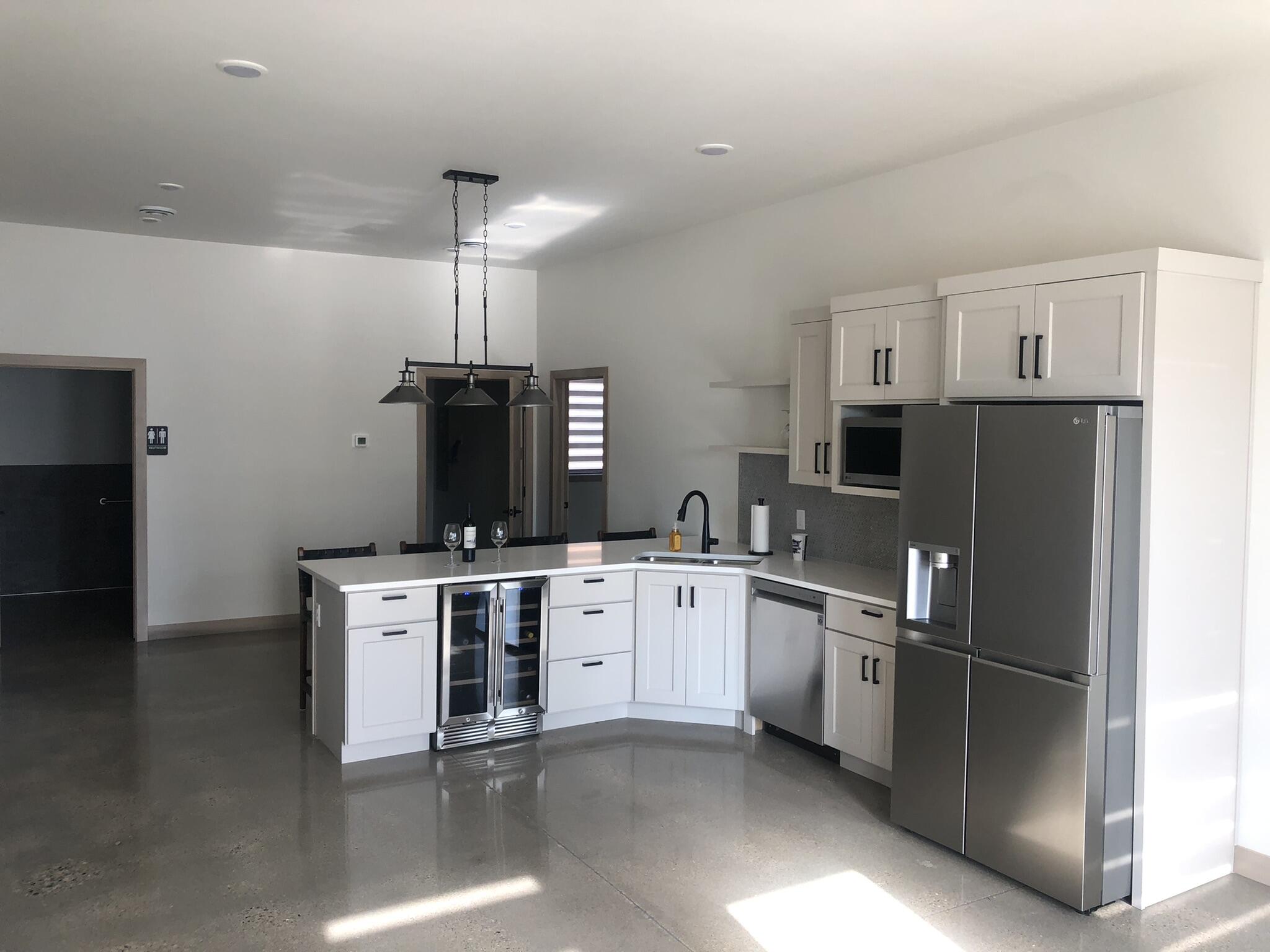 3244 Oak Ridge Loop E Property Photo 2