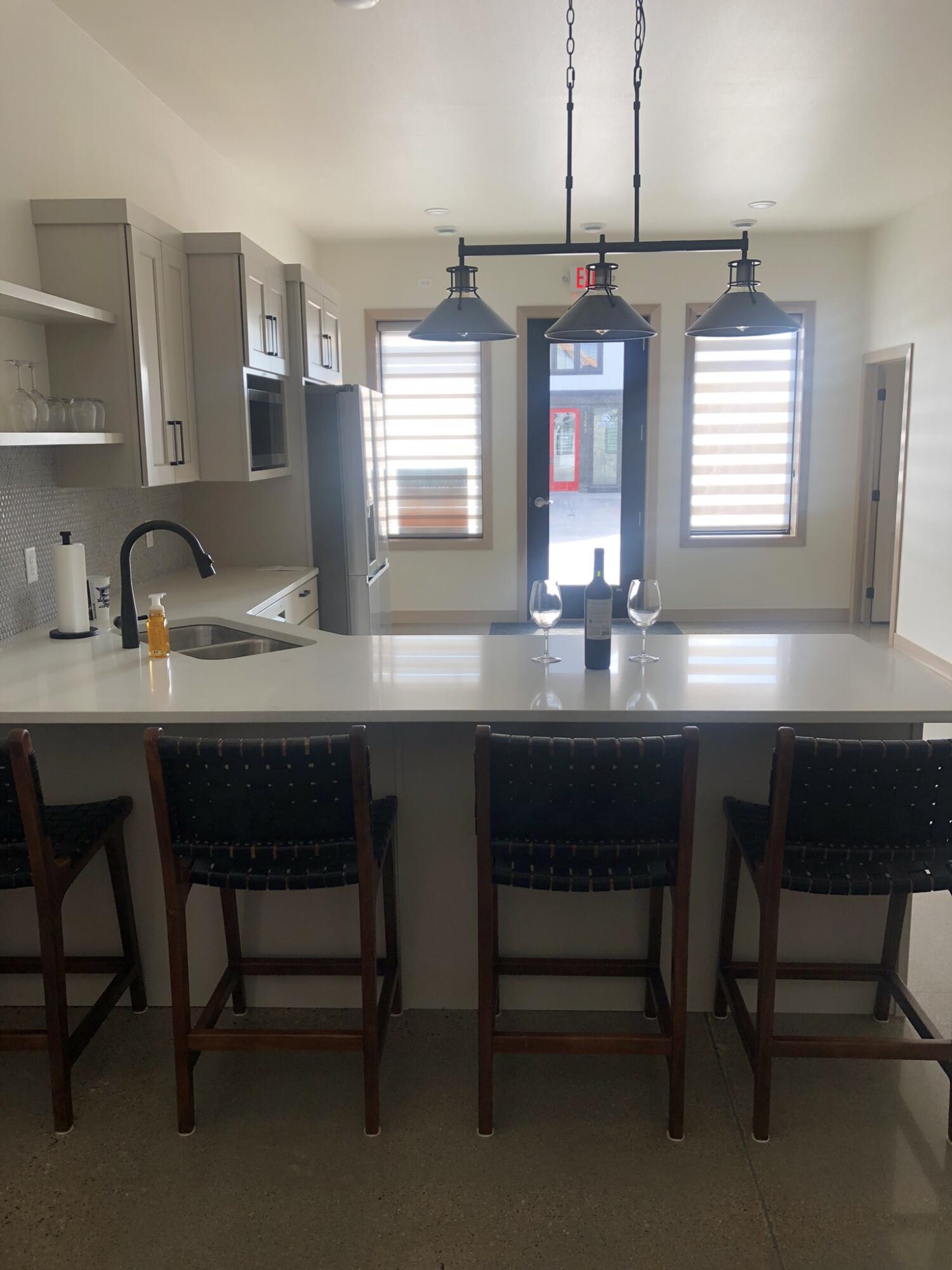 3244 Oak Ridge Loop E Property Photo 3