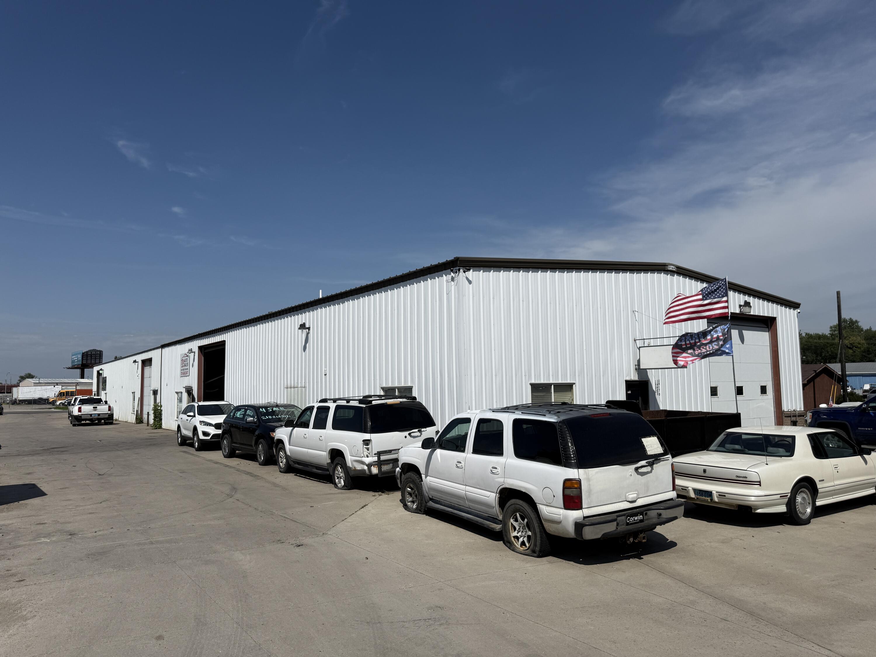 1902 1st Avenue S Property Photo 2