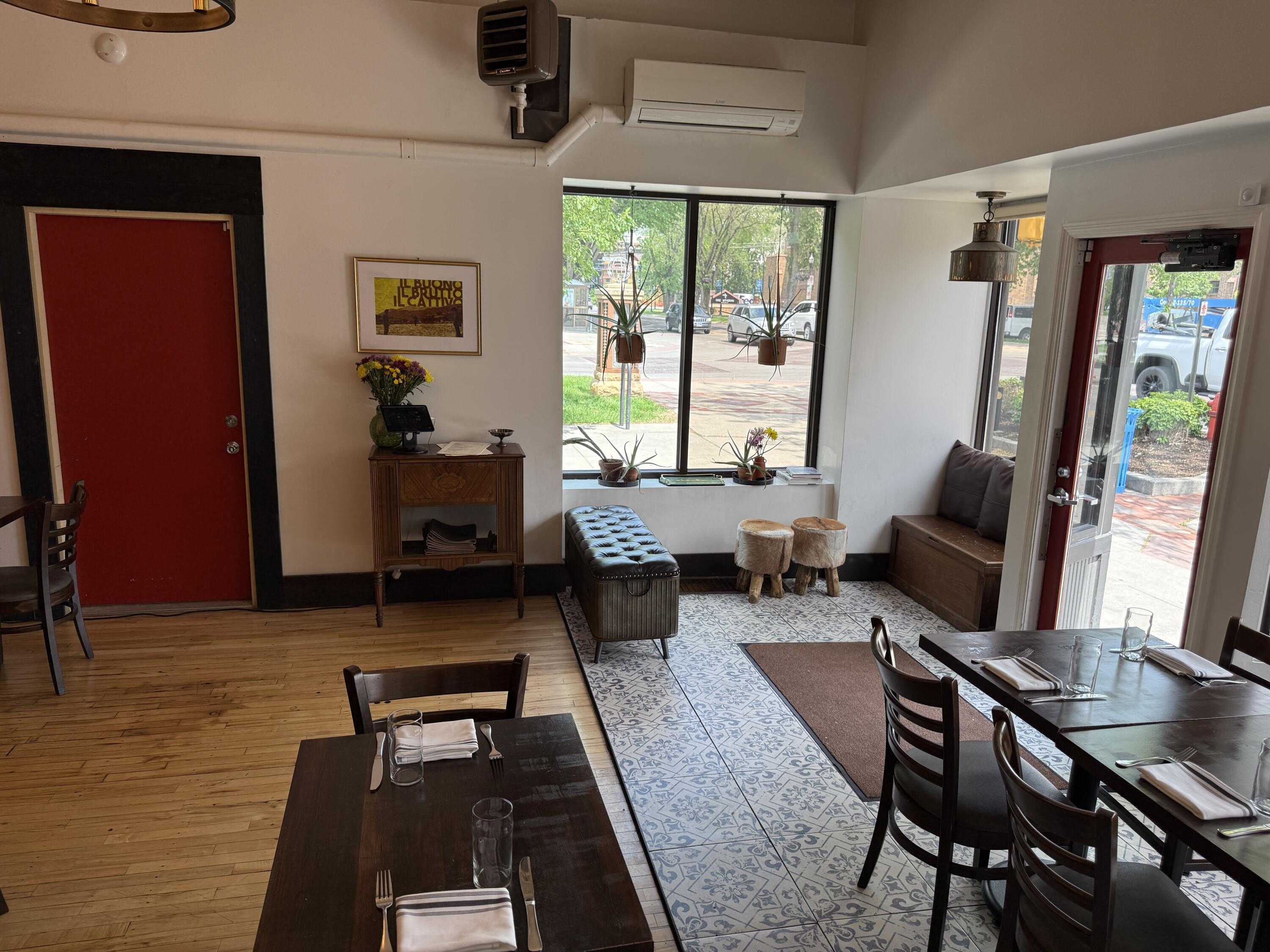 516-522 Broadway Property Photo 4