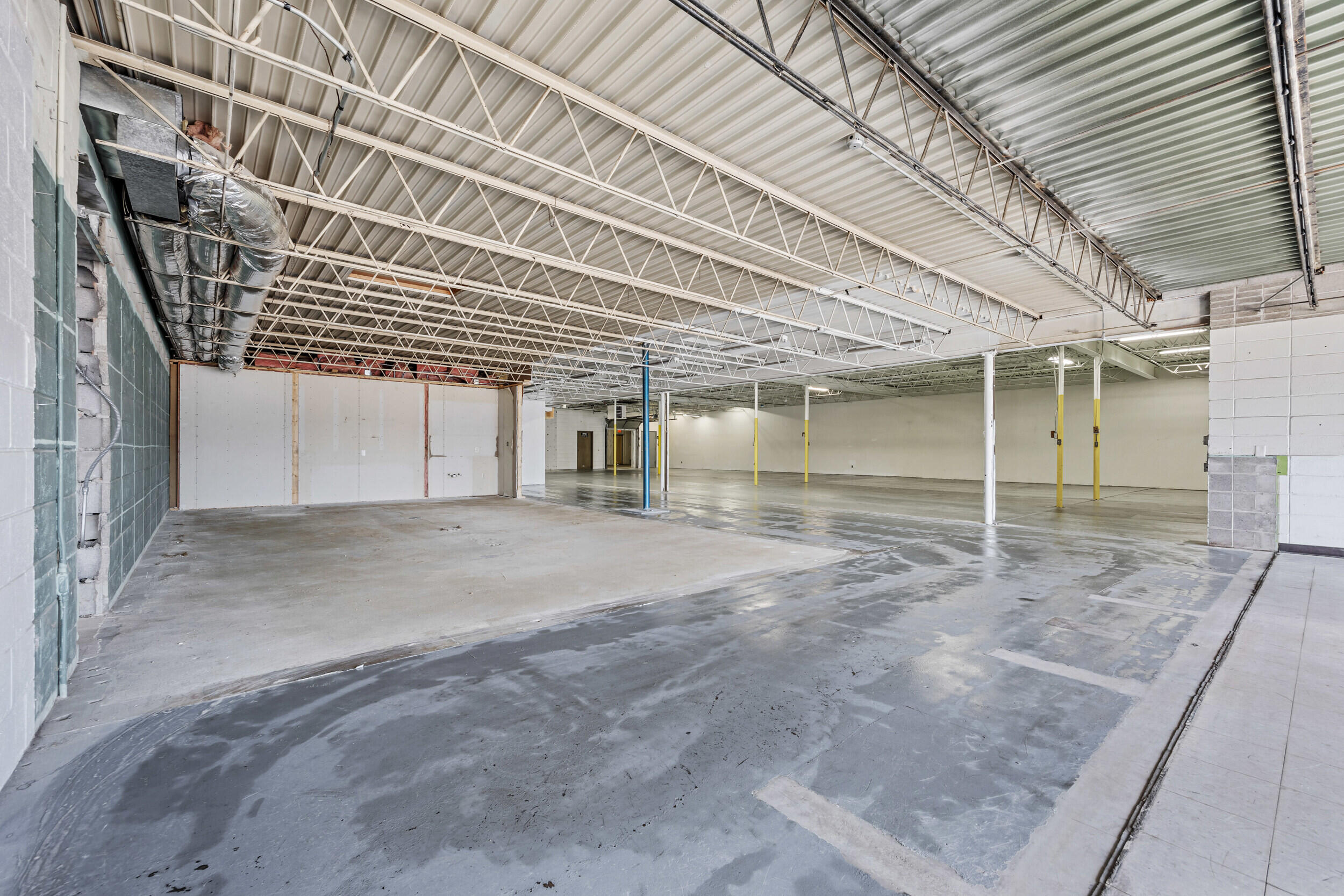 3215 Main Avenue Property Photo 3