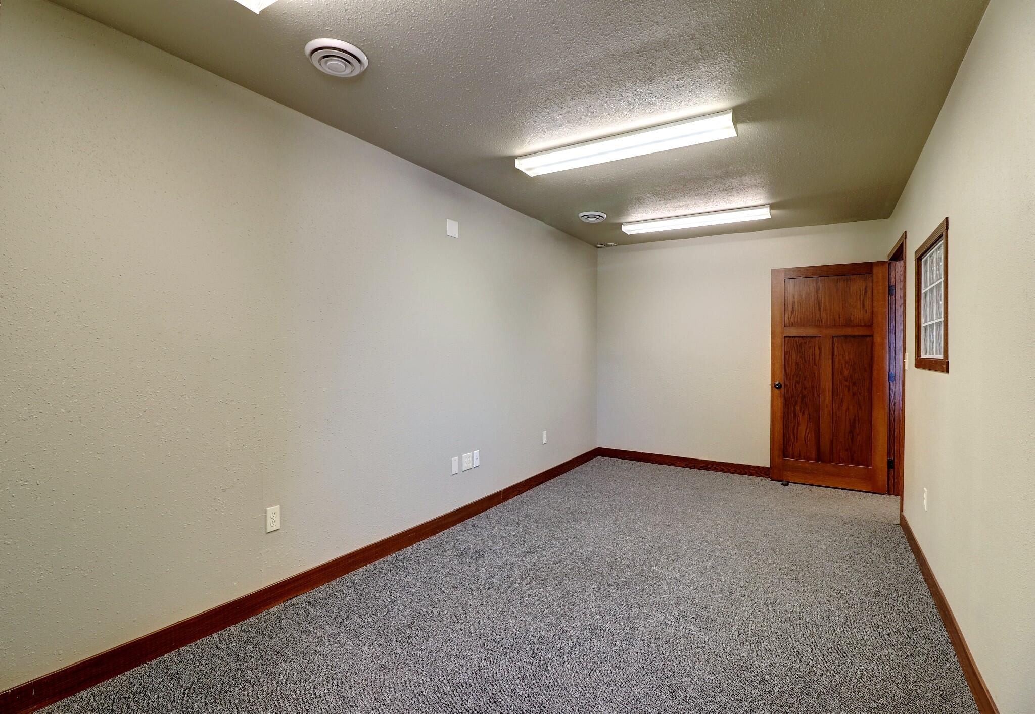 5402 53rd Avenue S Property Photo 9