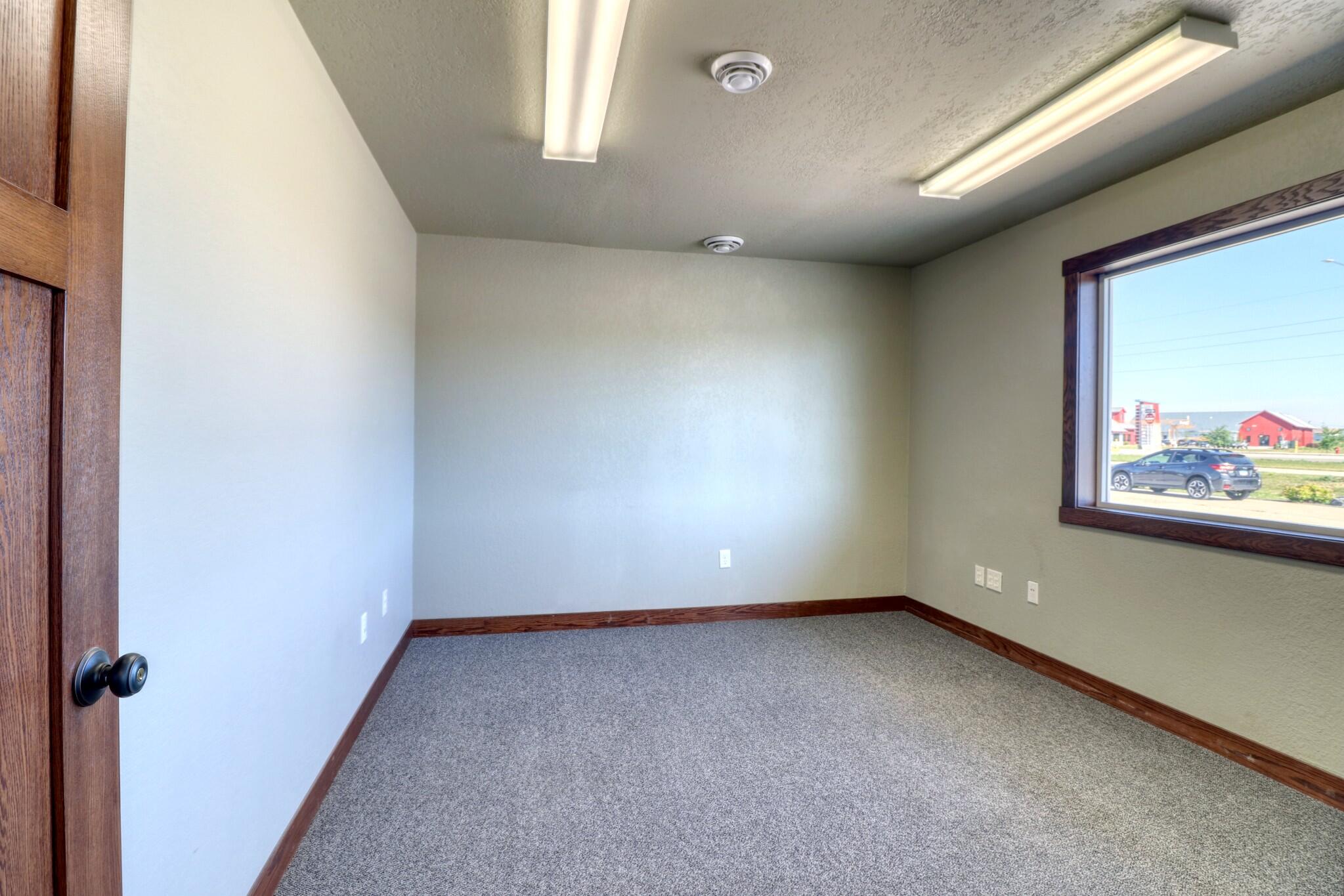 5402 53rd Avenue S Property Photo 10