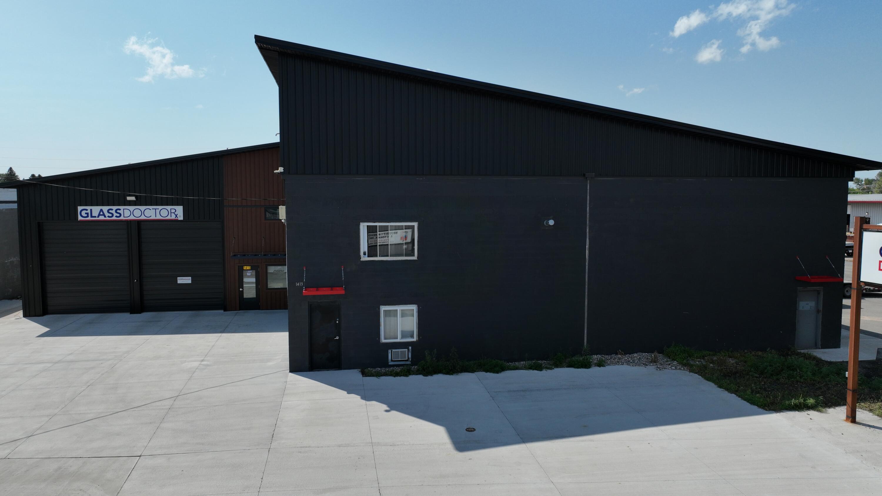 1413 23rd Street S Property Photo 2