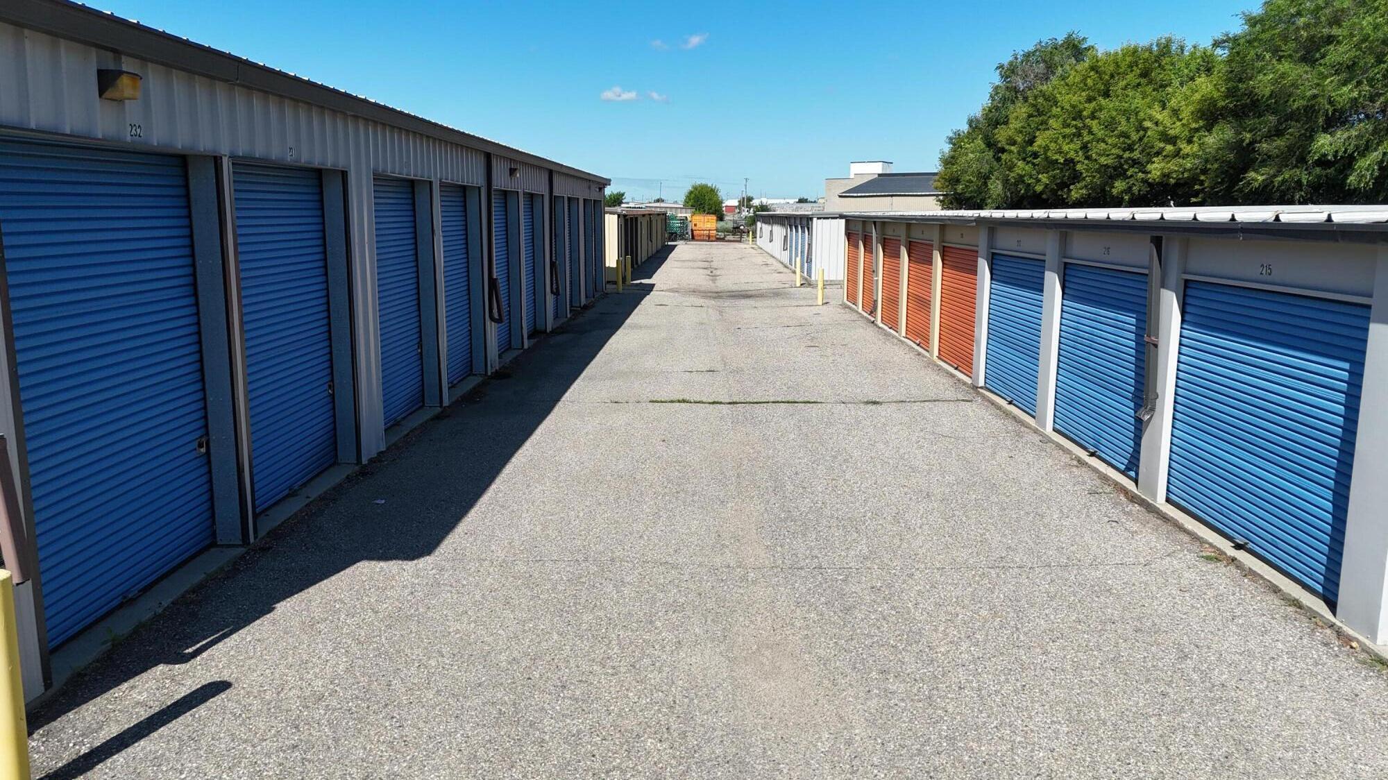 1617 1st Avenue N Property Photo 8