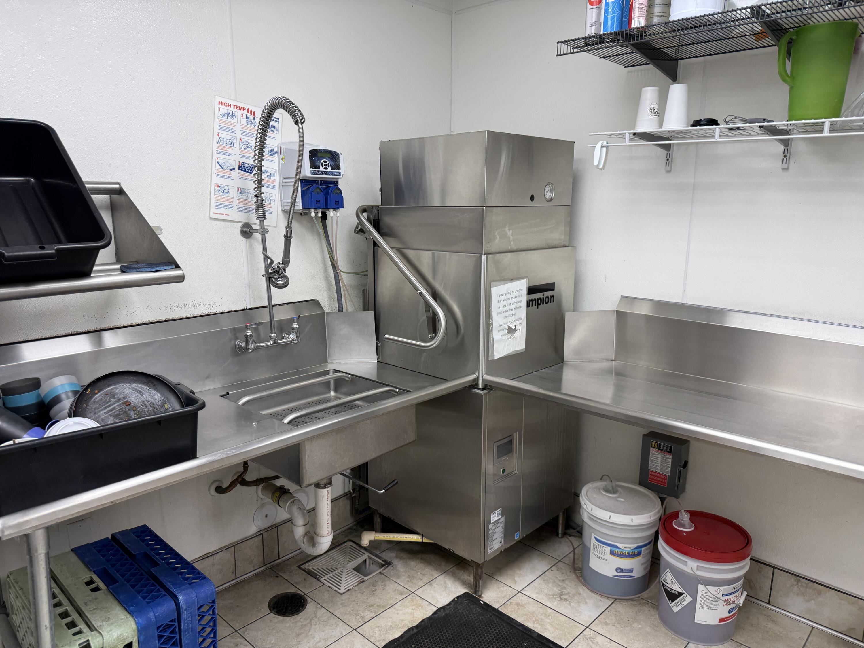 3027 Frontage Road Property Photo 11