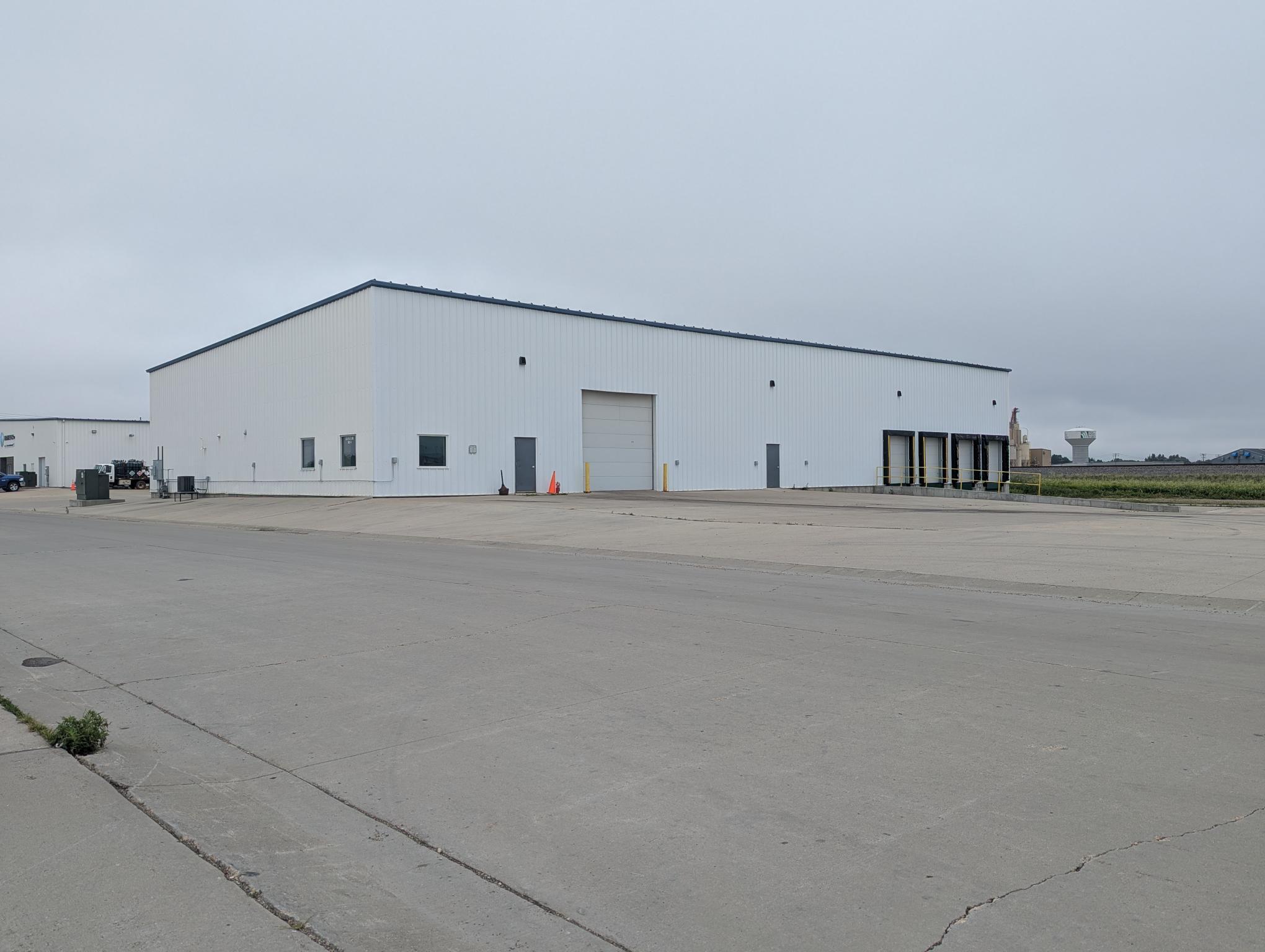 630 9 Street NW Property Photo 1