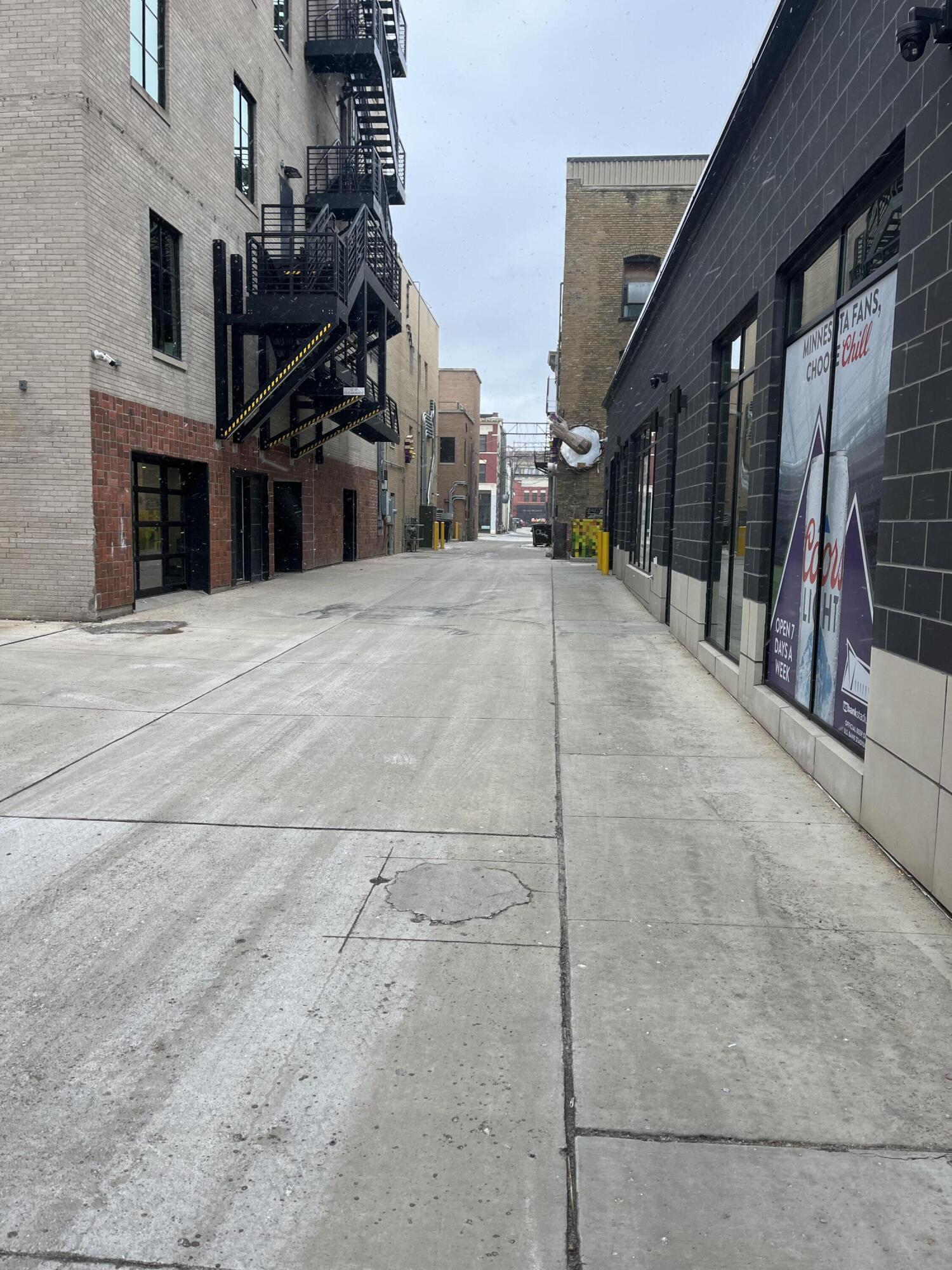 120 Broadway N Property Photo 12