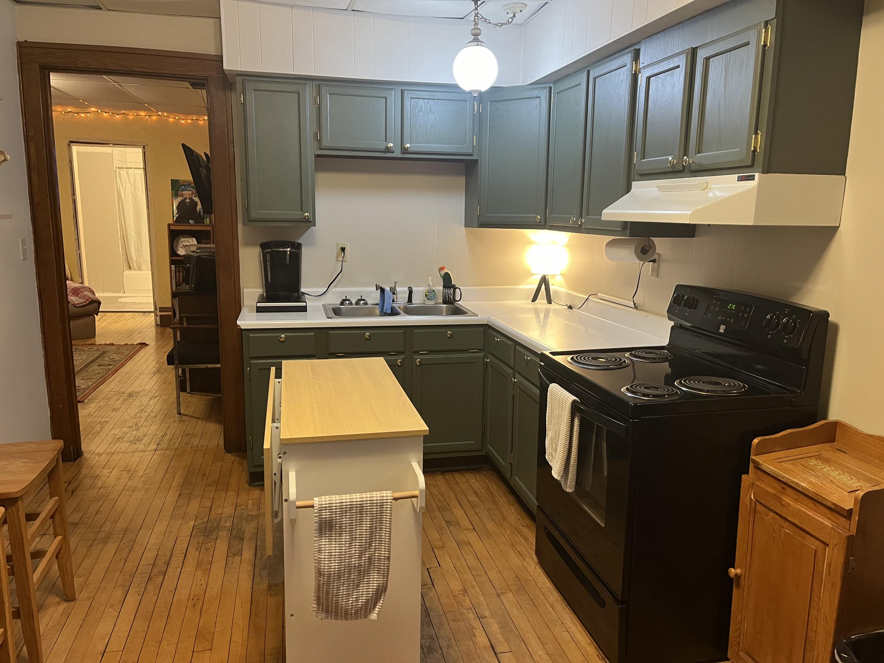 120 Broadway N Property Photo 18