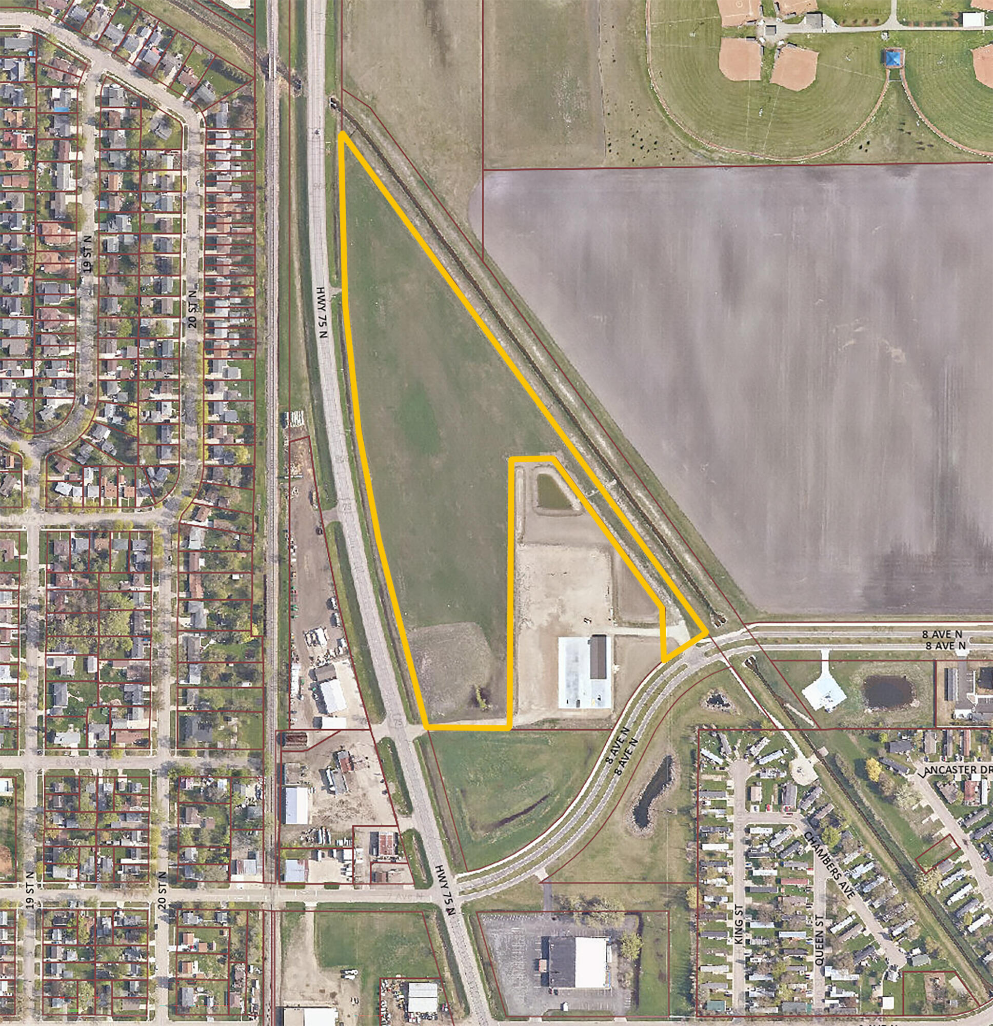 2300 8th Avenue N Property Photo 3