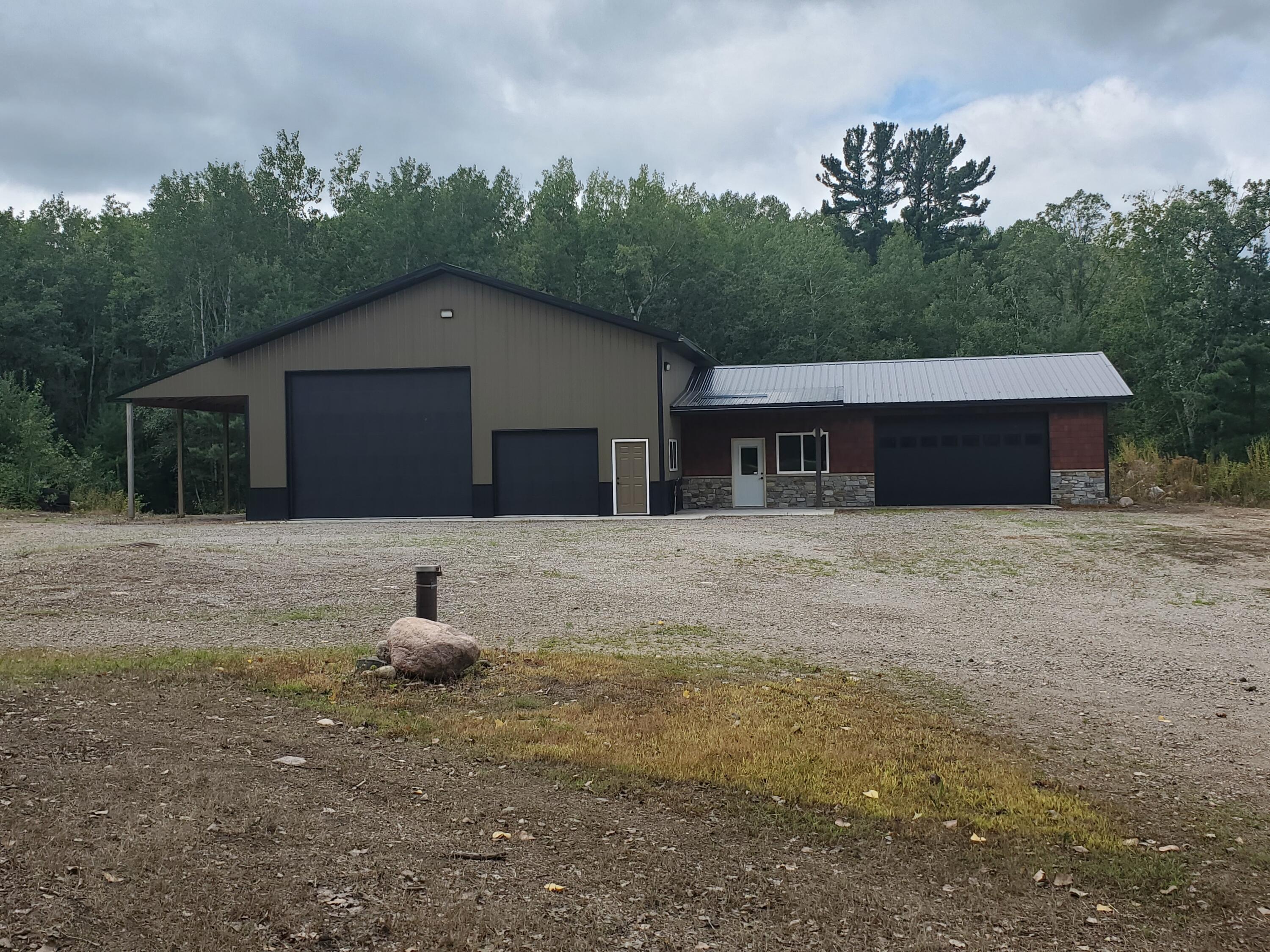 18096 County Highway 29 Property Photo 2