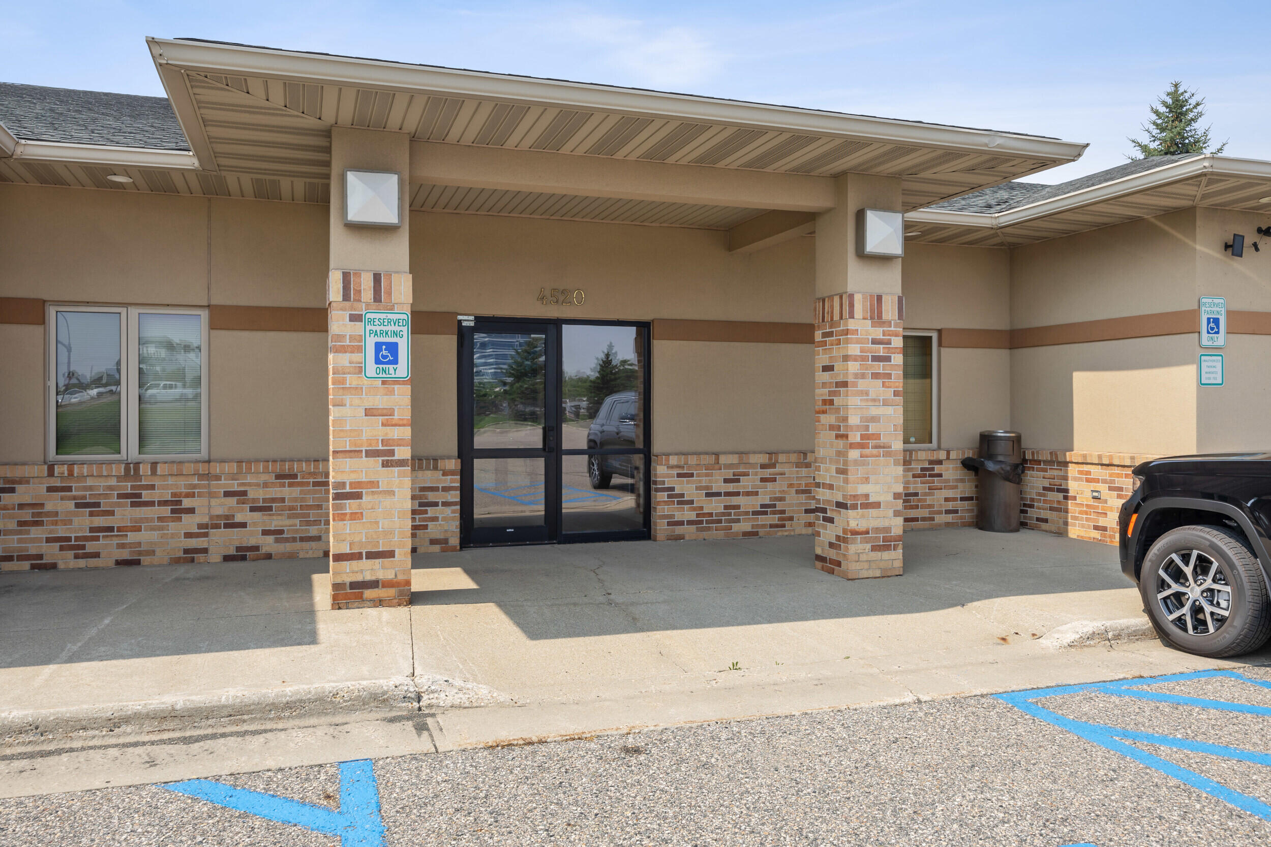 4520 19th Avenue S Property Photo 2