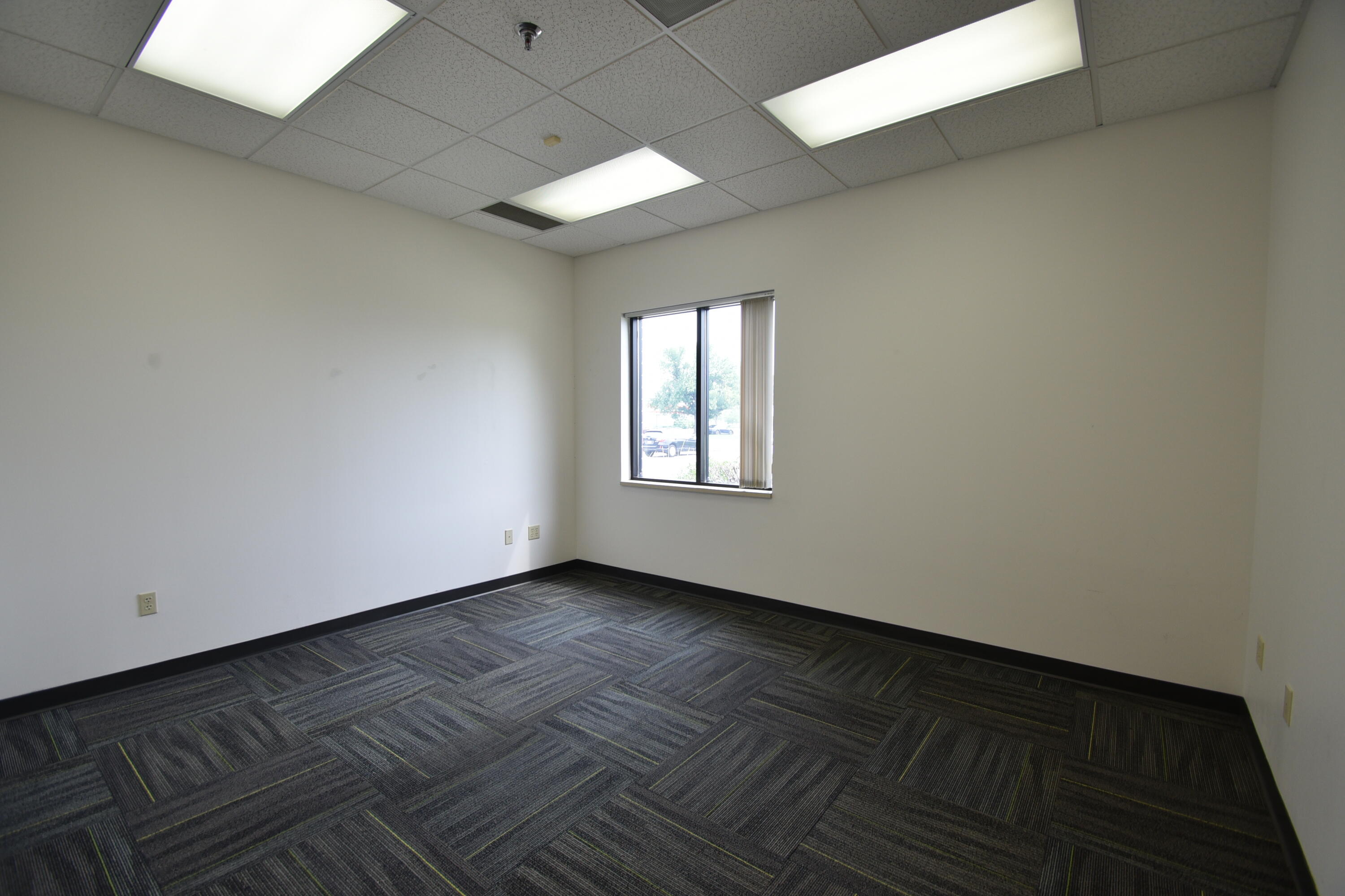 215 30th Street N Property Photo 5