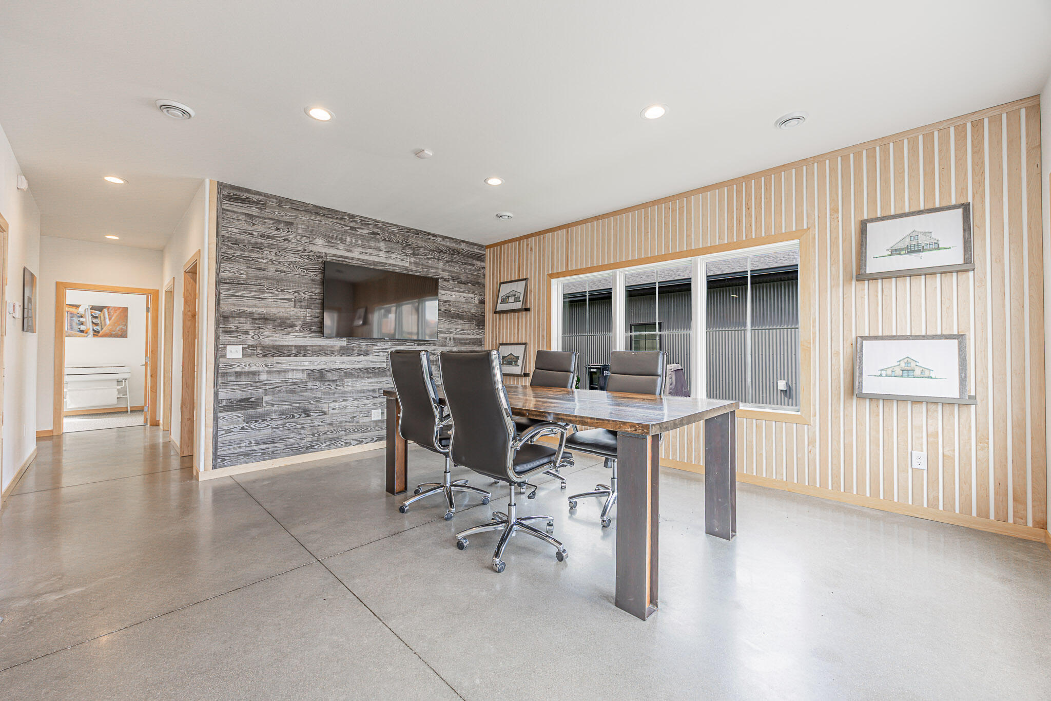 3251 Oak Ridge Loop E Property Photo 11