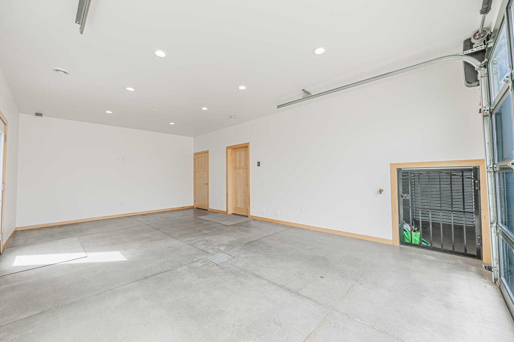 3251 Oak Ridge Loop E Property Photo 18