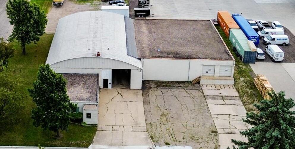 324 16th Street N Property Photo 14