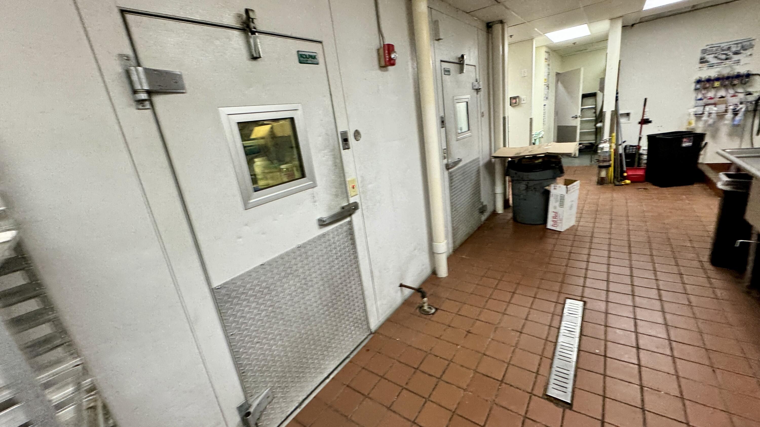 3333 Hwy 10 E Property Photo 25