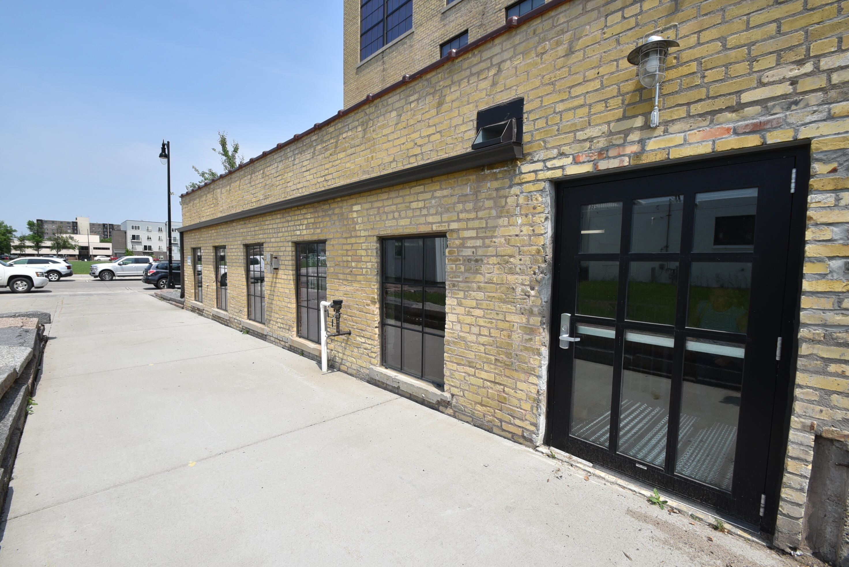 1100 Northern Pacific Avenue Property Photo 6