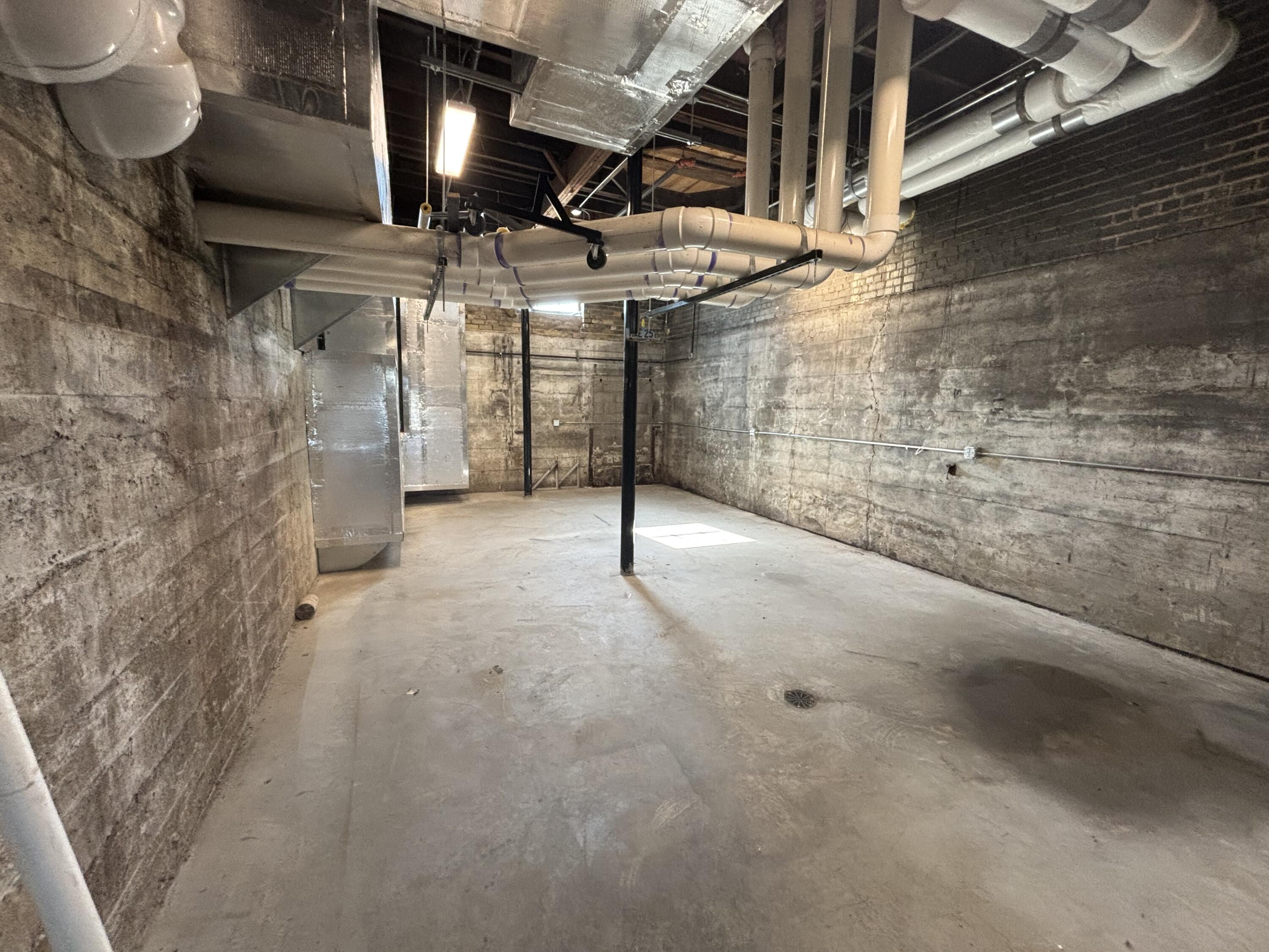 1100 Northern Pacific Avenue Property Photo 10