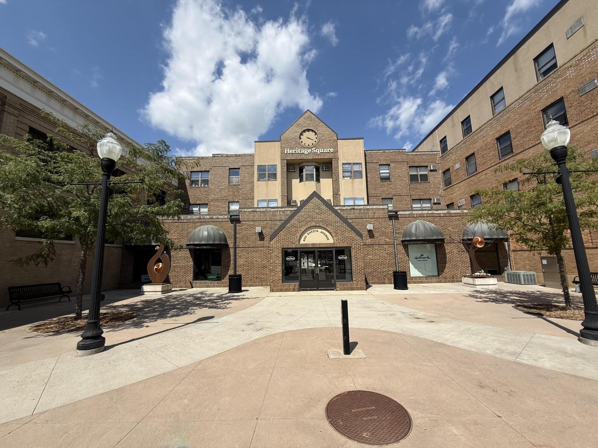 500 Dakota Avenue Property Photo 2