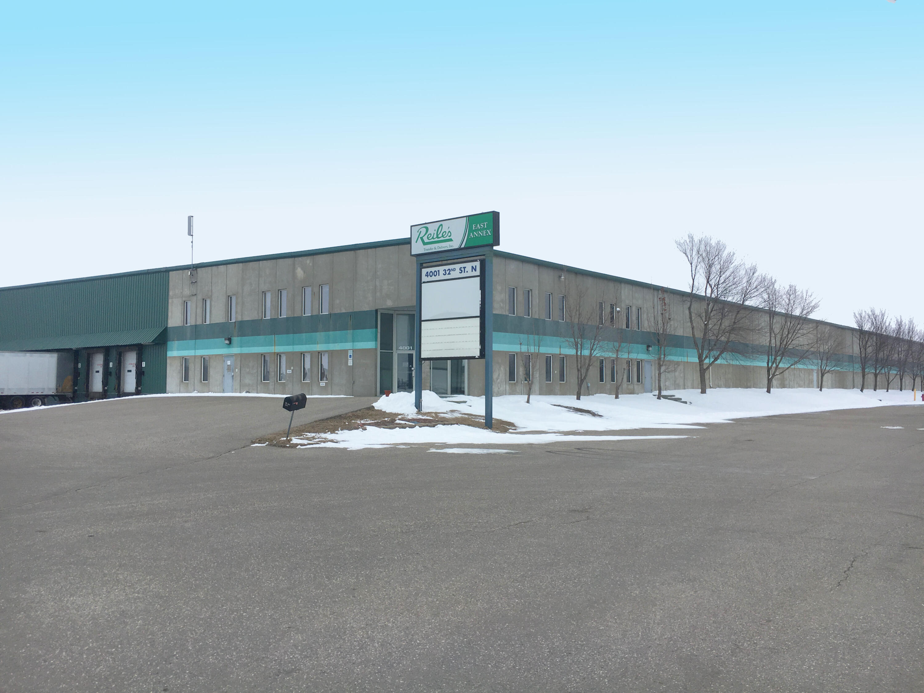 4001 32nd Street N Property Photo 1