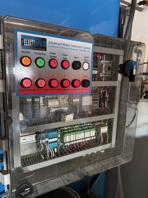 1101 Main St W Property Photo 18