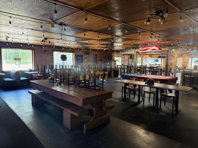 23115 Old Bridge Rd Property Photo 11