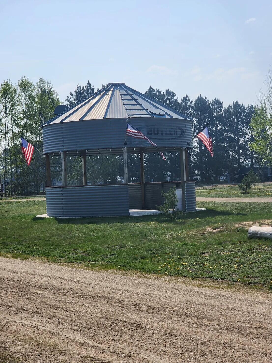 23115 Old Bridge Rd Property Photo 19