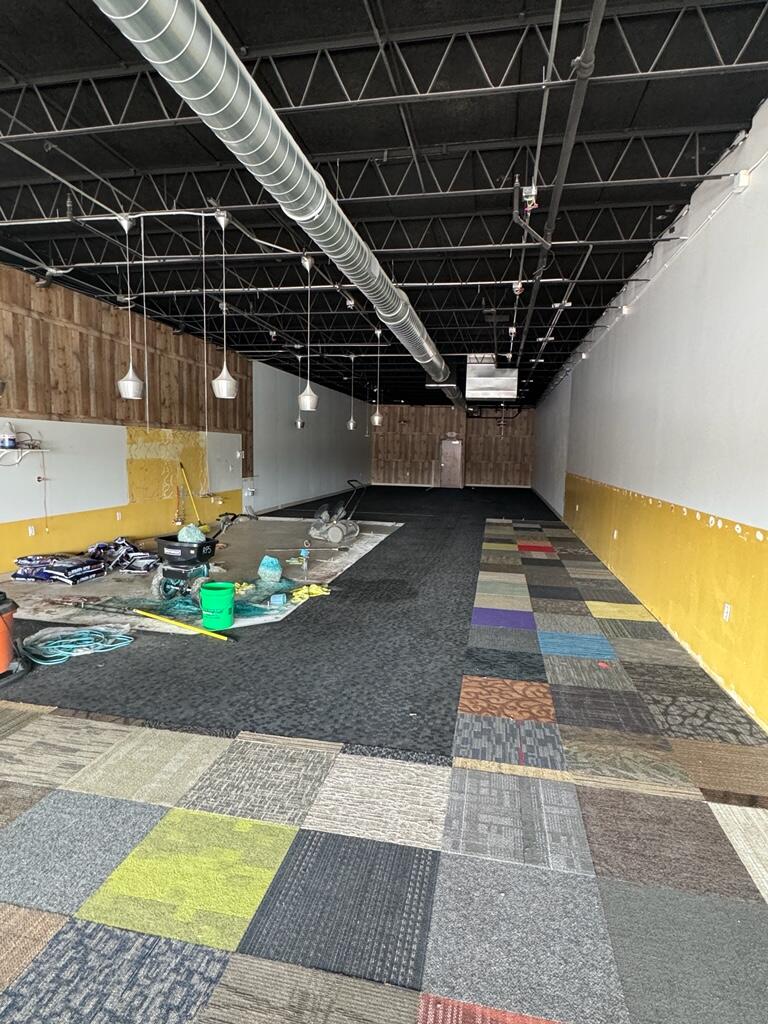 2500 Broadway N Property Photo 2