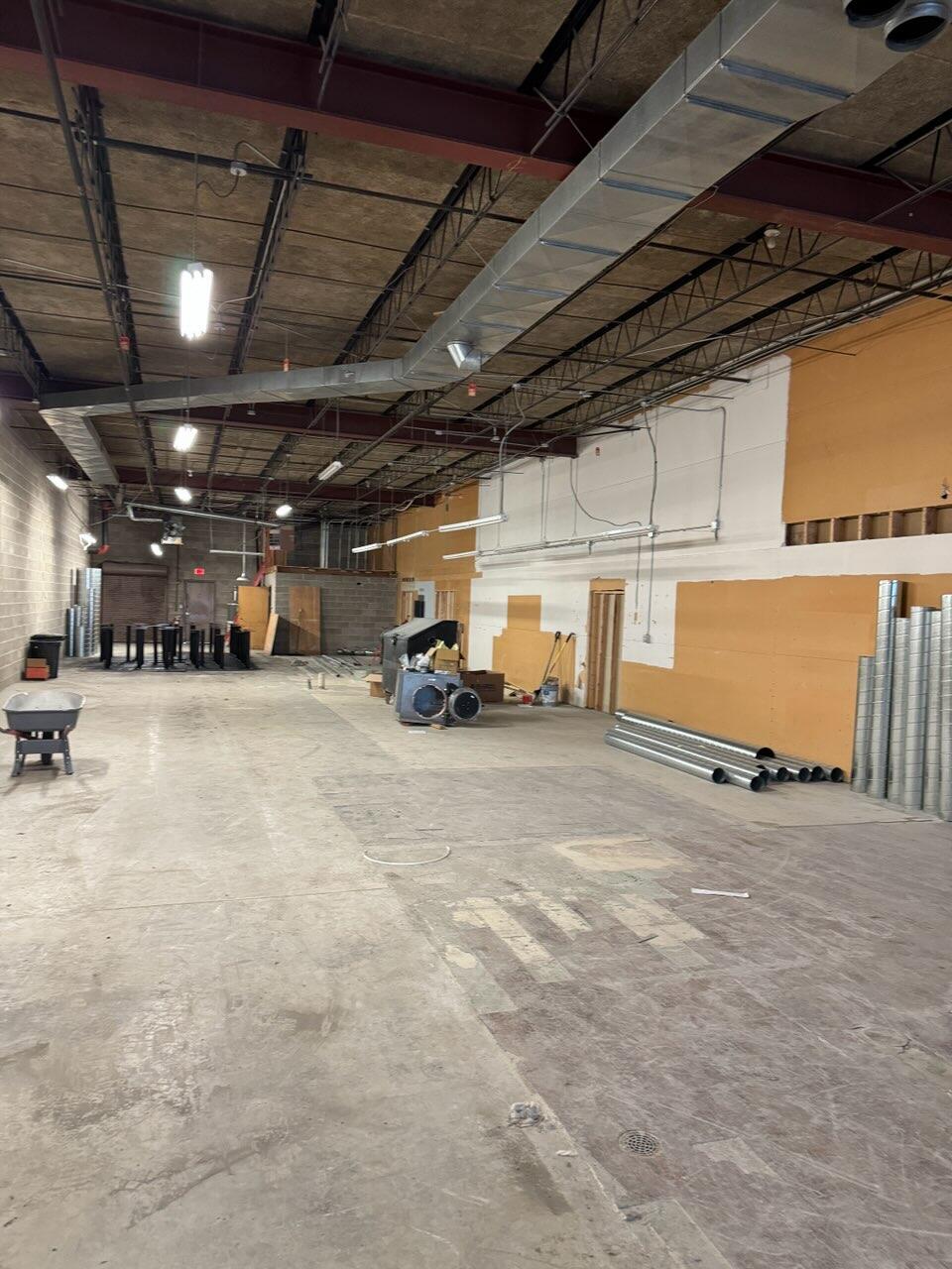 2500 Broadway N Property Photo 7