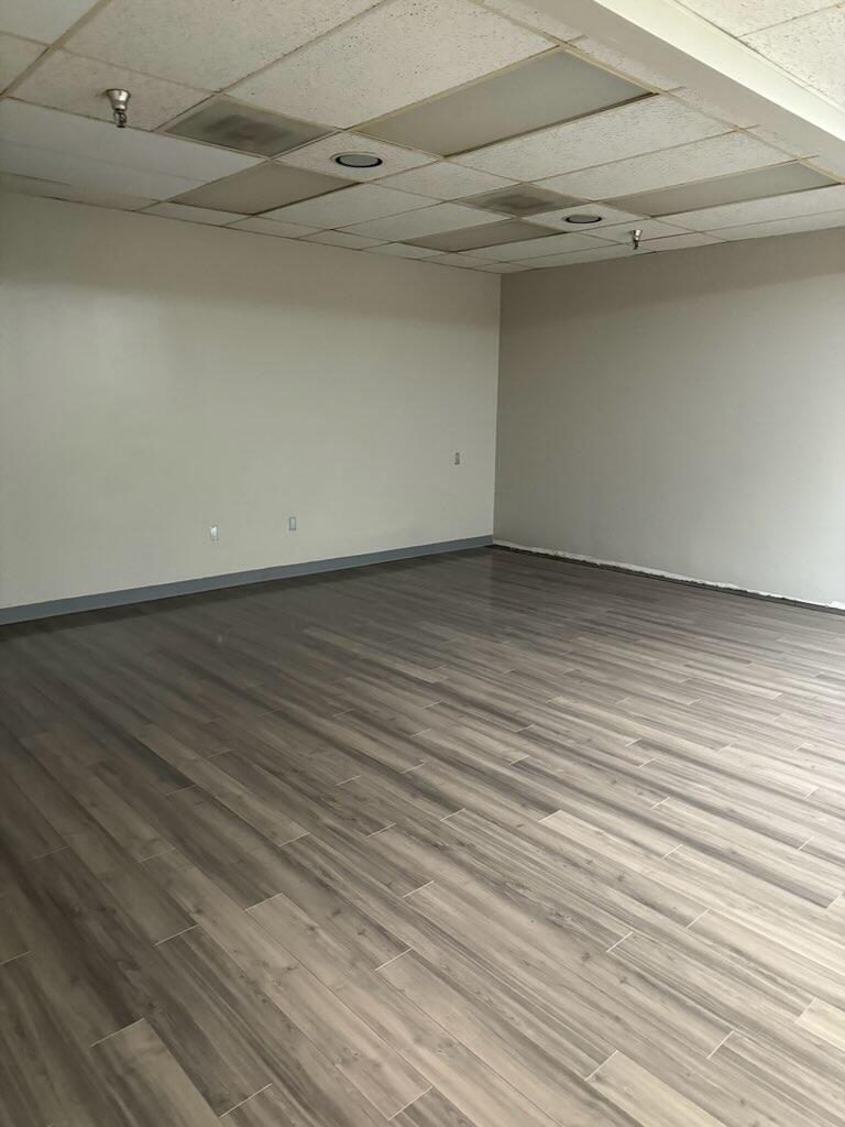 2500 Broadway N Property Photo 15