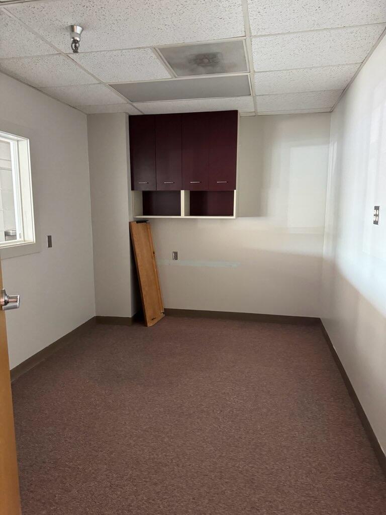 2500 Broadway N Property Photo 26