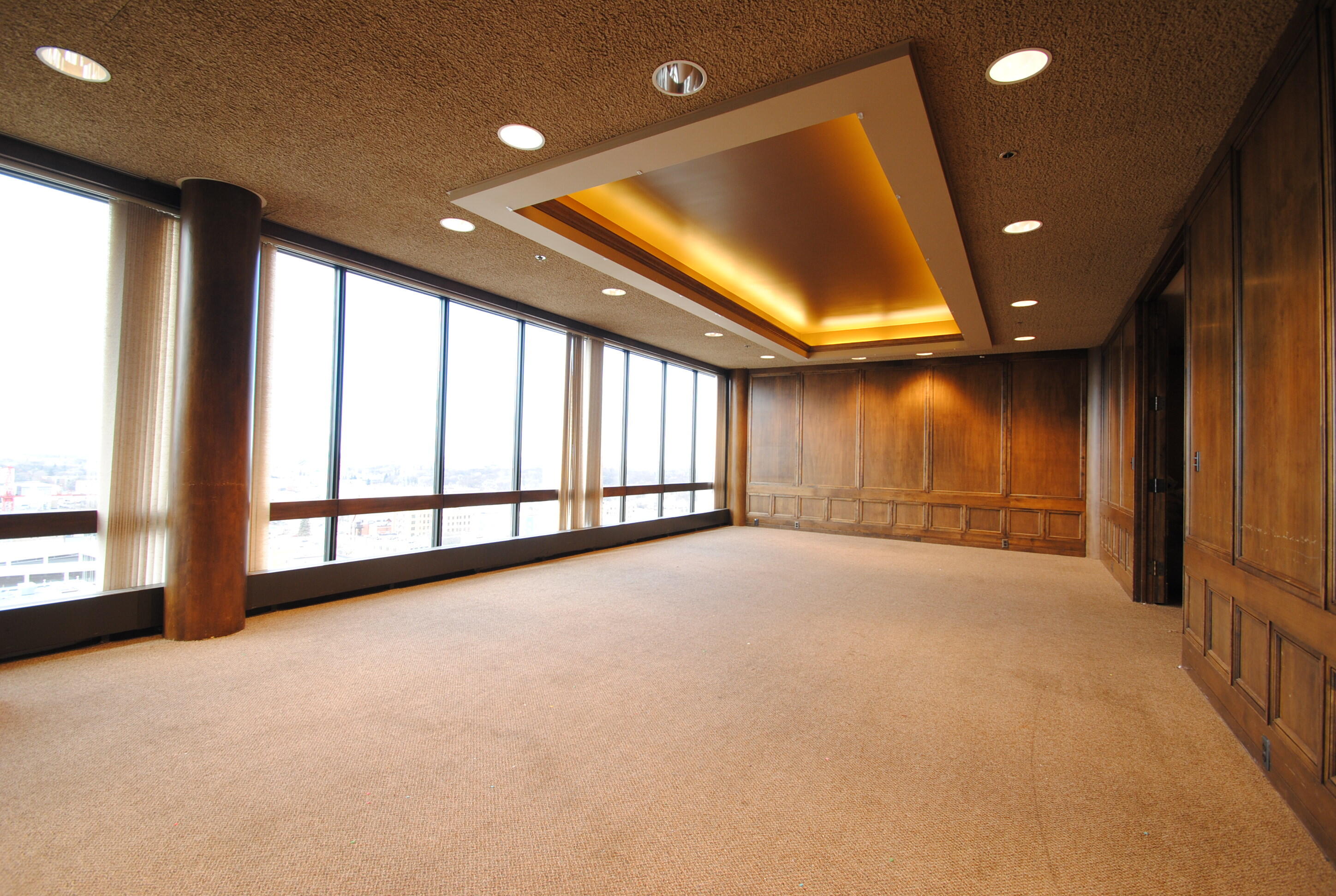 201 5th Street N Property Photo 3