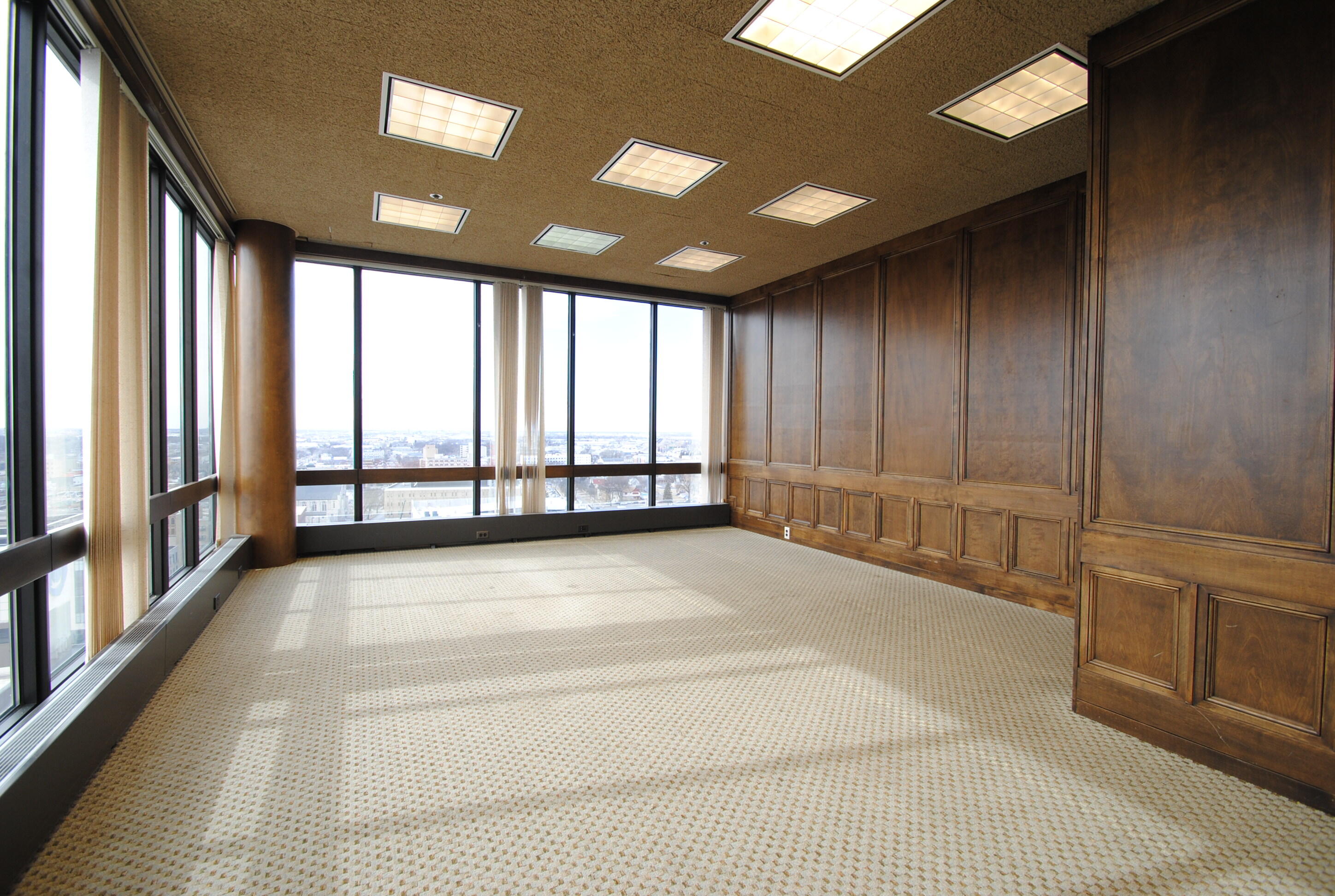 201 5th Street N Property Photo 4