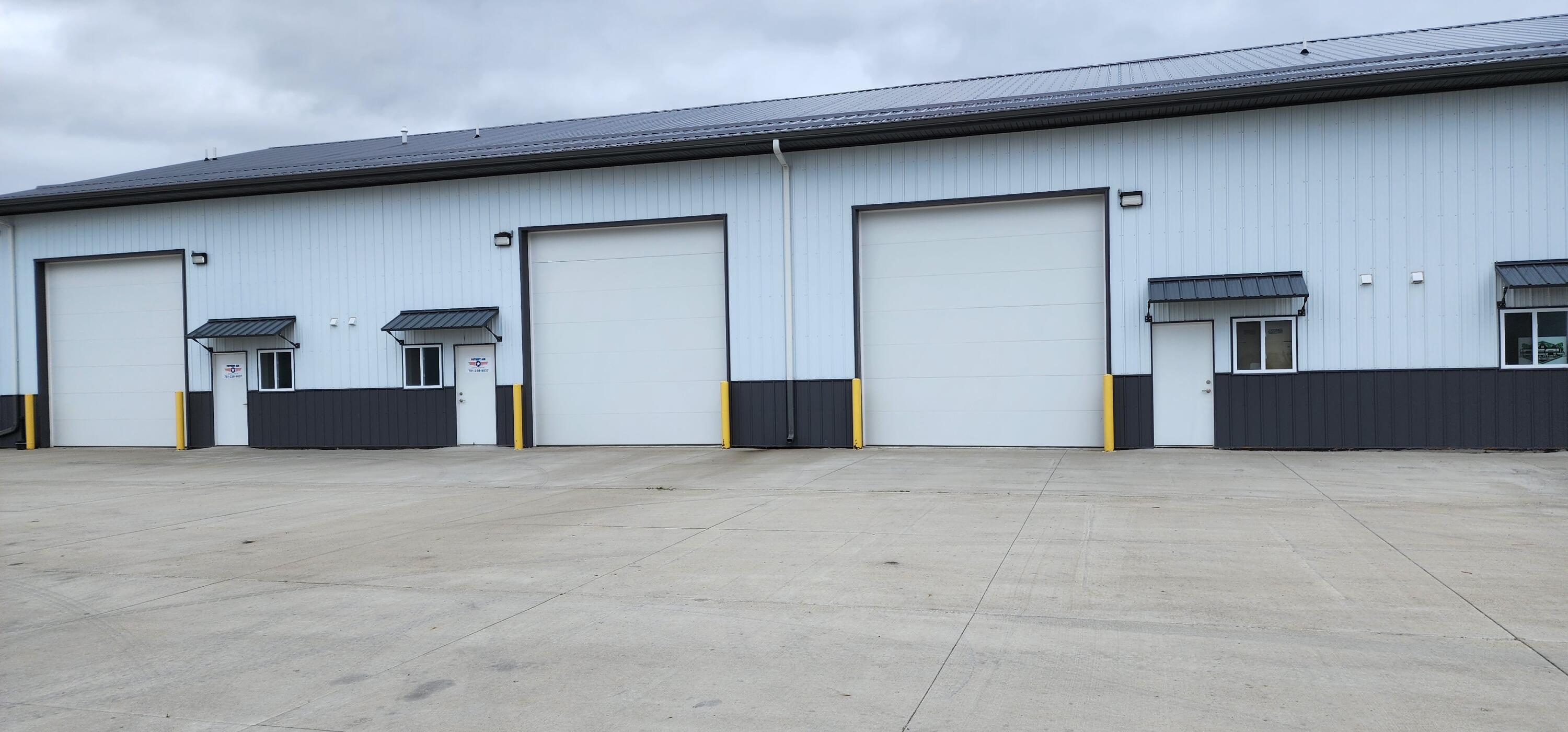 444 28 Court Nw Property Photo 1