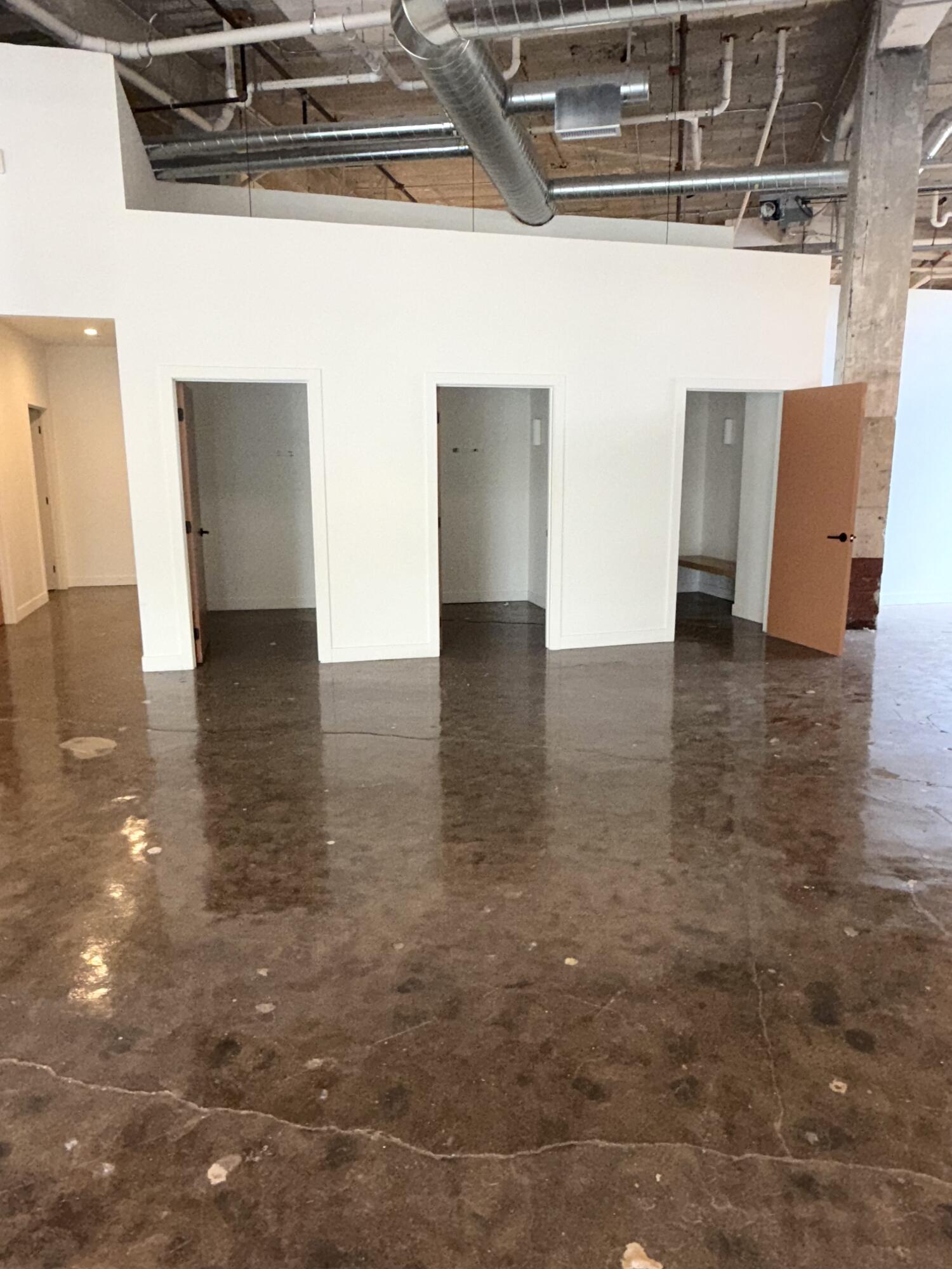 301 N 3rd St Property Photo 8