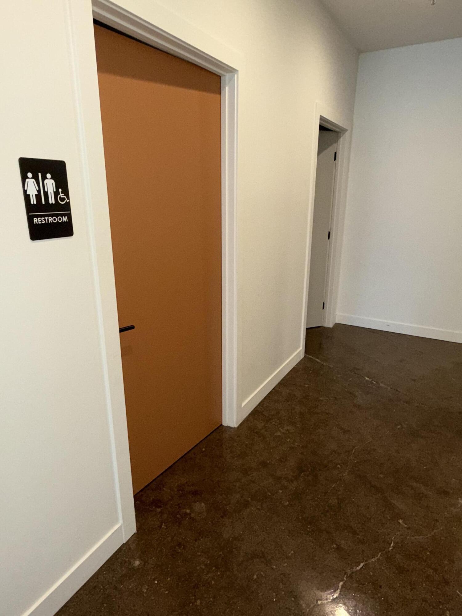 301 N 3rd St Property Photo 9