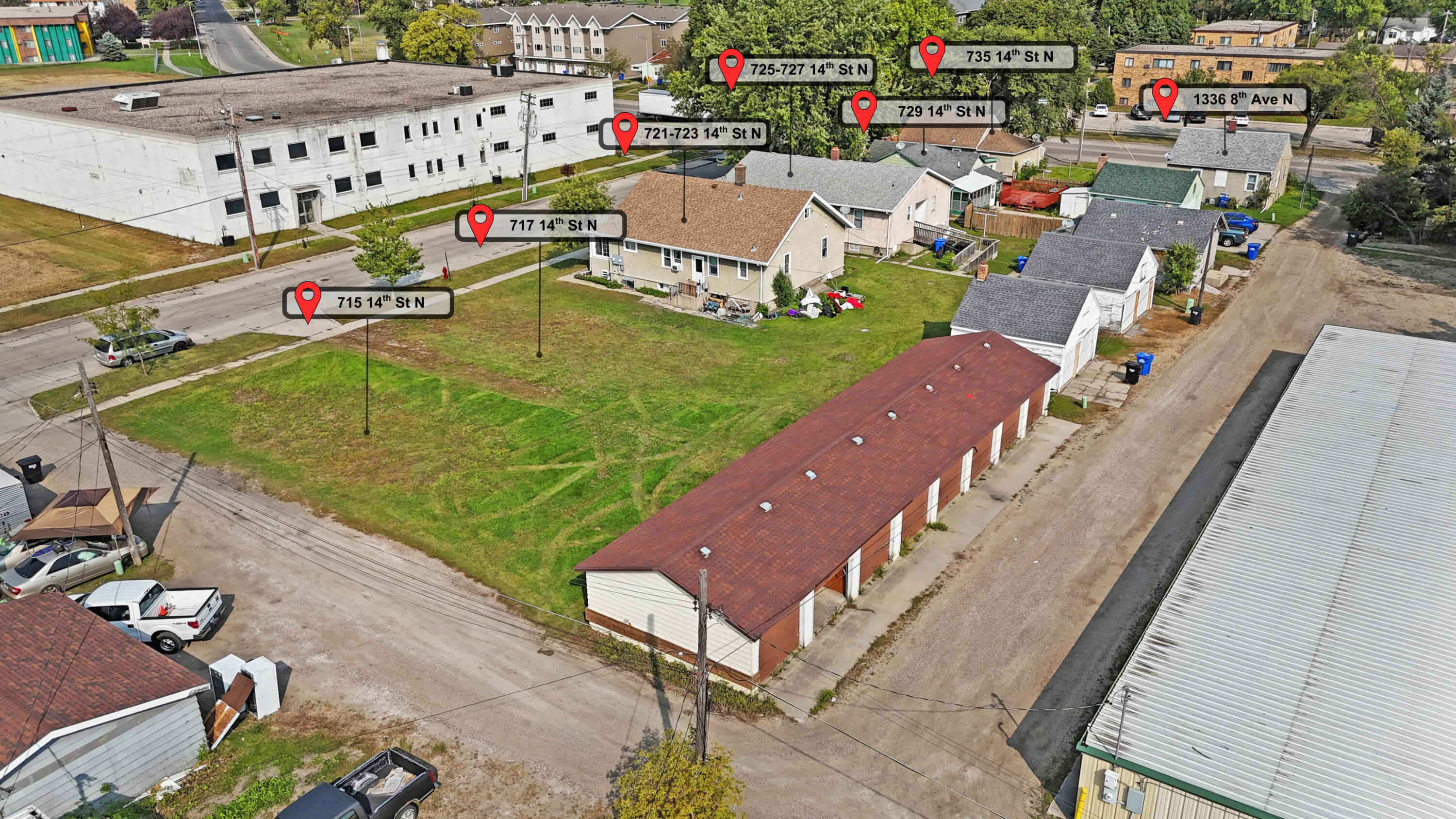 725 14th Street N Property Photo 2