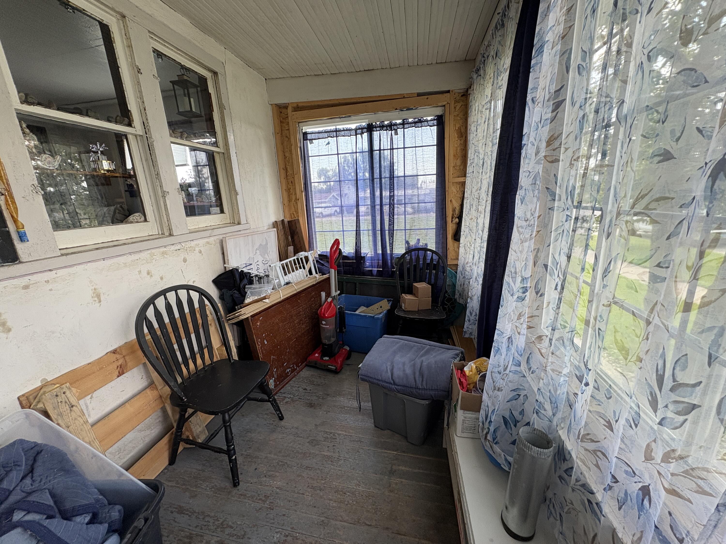 725 14th Street N Property Photo 7