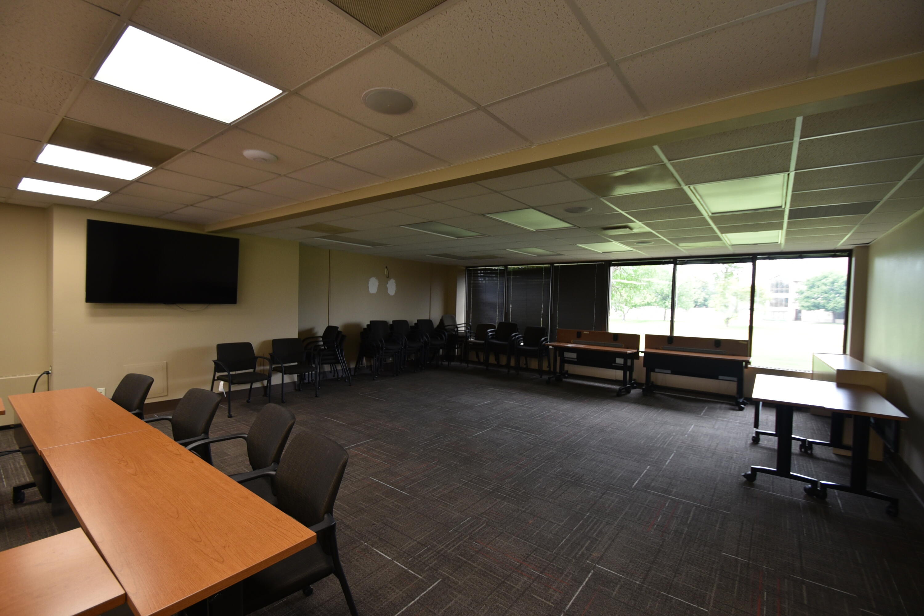 1202 Westrac Drive Property Photo 24