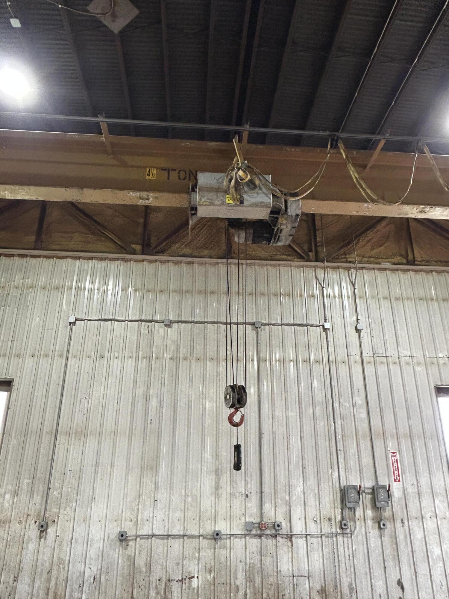 11 23rd St N Property Photo 14