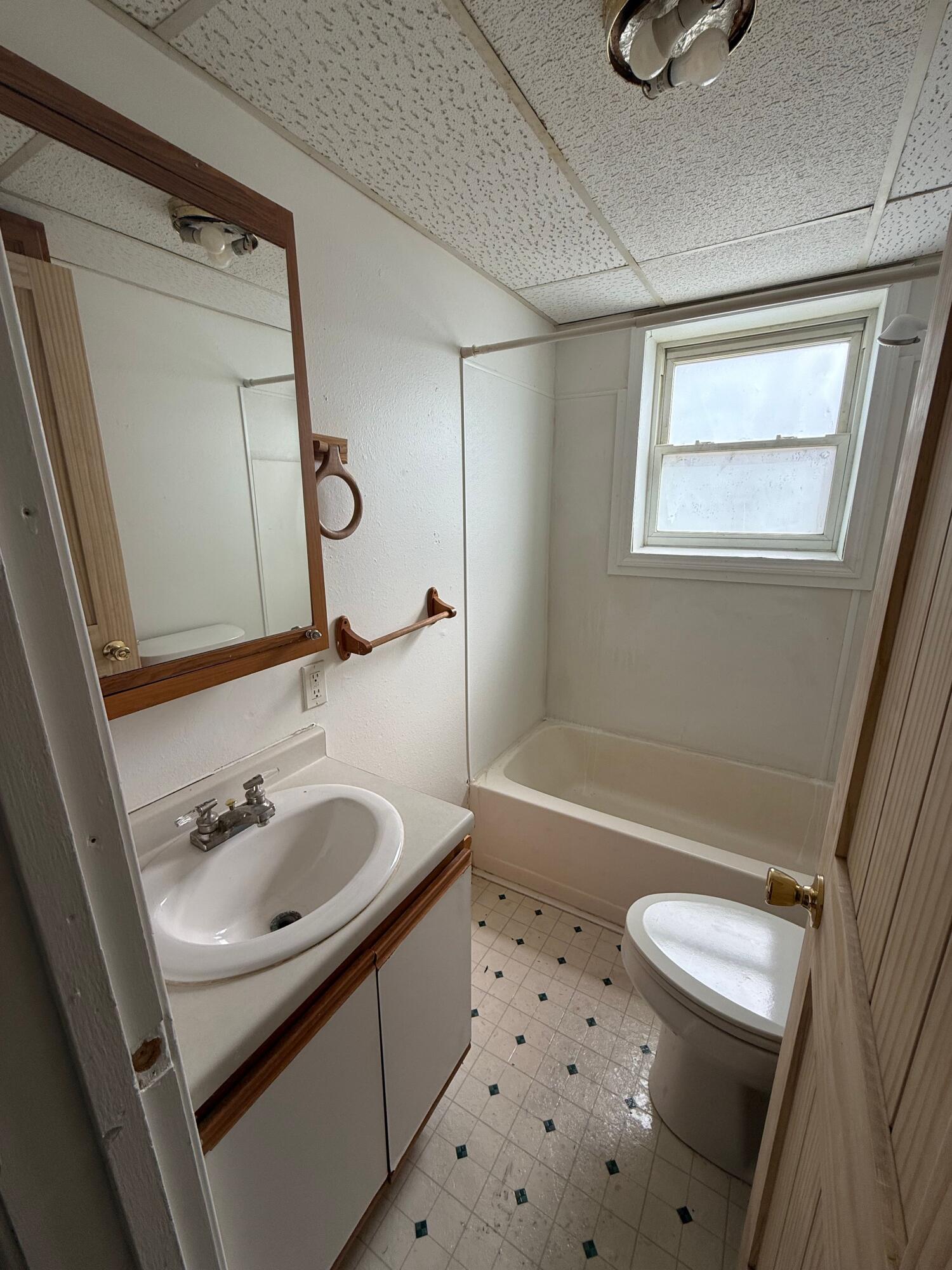 442 2nd St Ne Property Photo 14